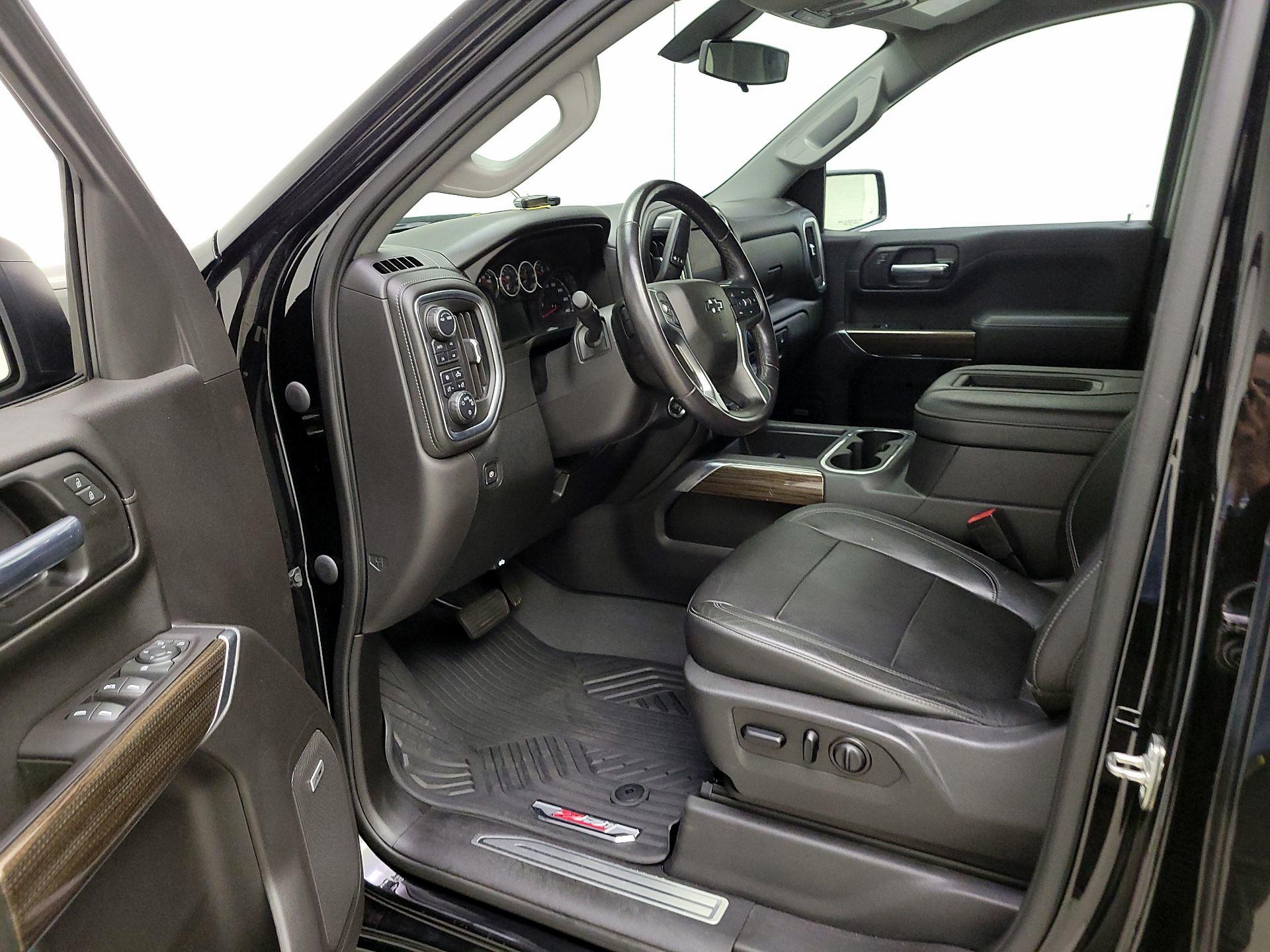 Thumbnail: 2020 Chevrolet Silverado 1500 - 11