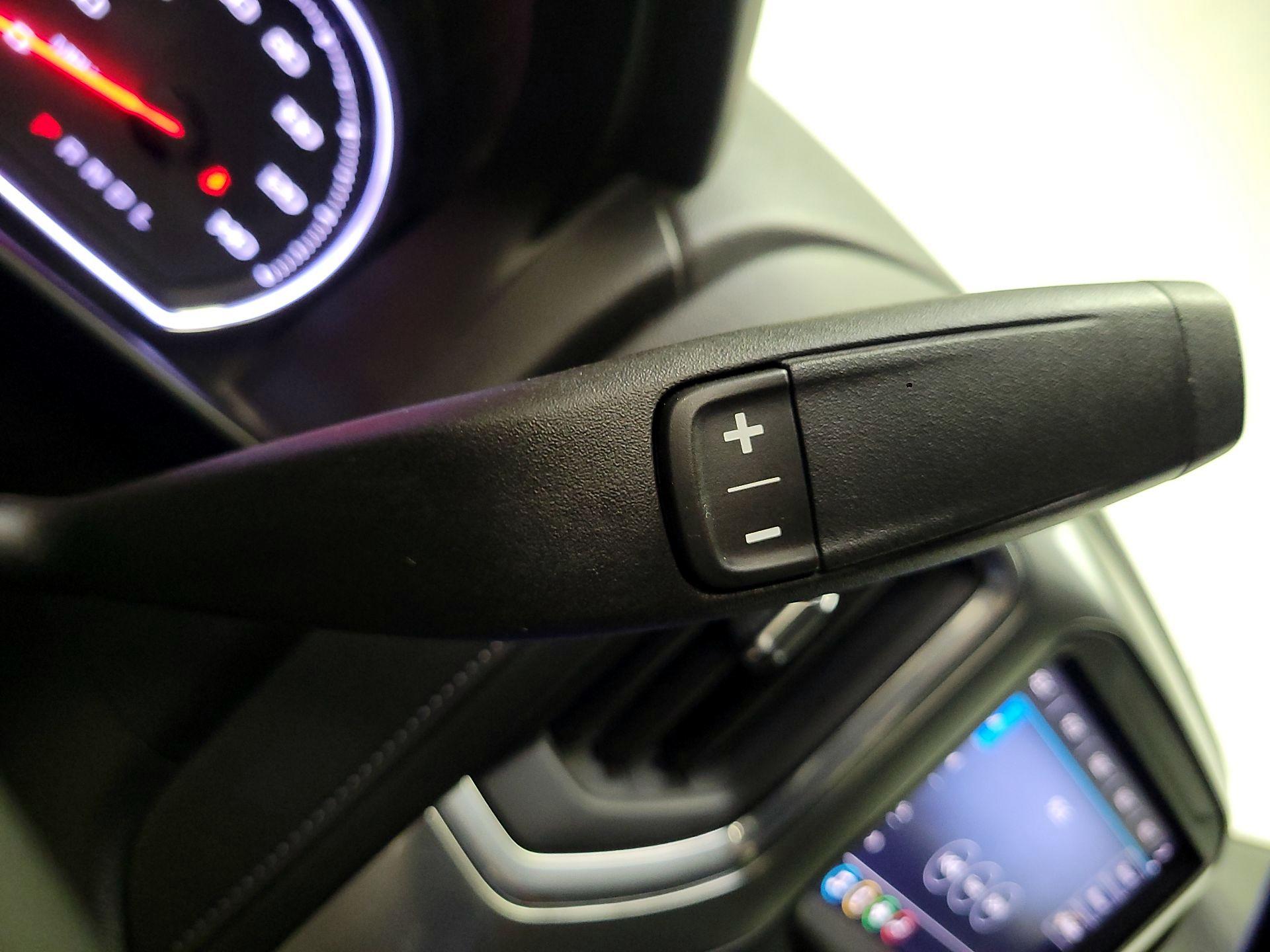 Thumbnail: 2020 Chevrolet Silverado 1500 - 17