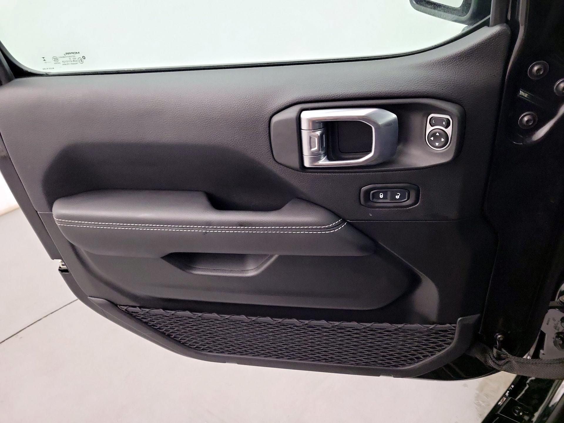 Thumbnail: 2023 Jeep Wrangler - 12