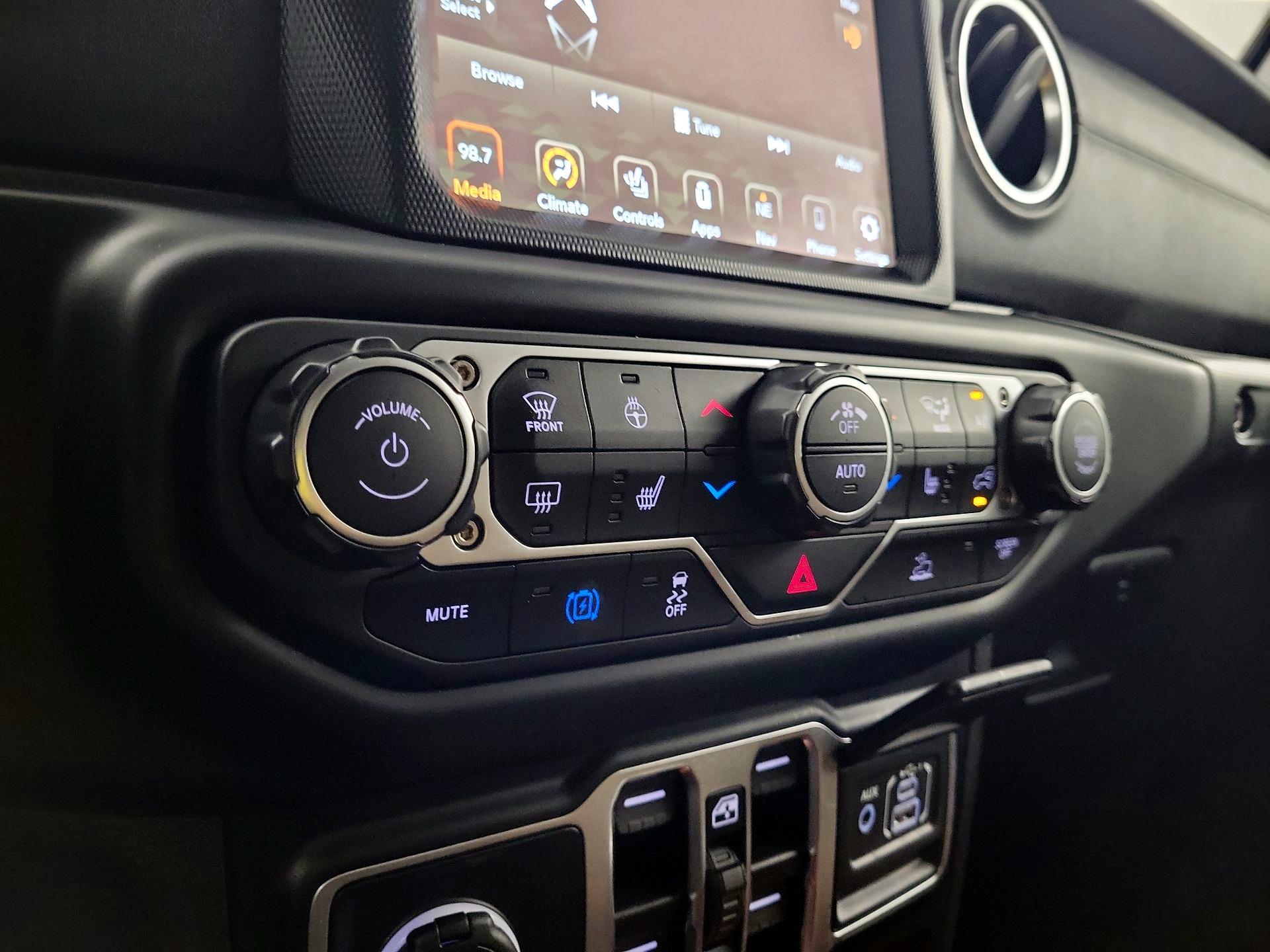 Thumbnail: 2023 Jeep Wrangler - 16
