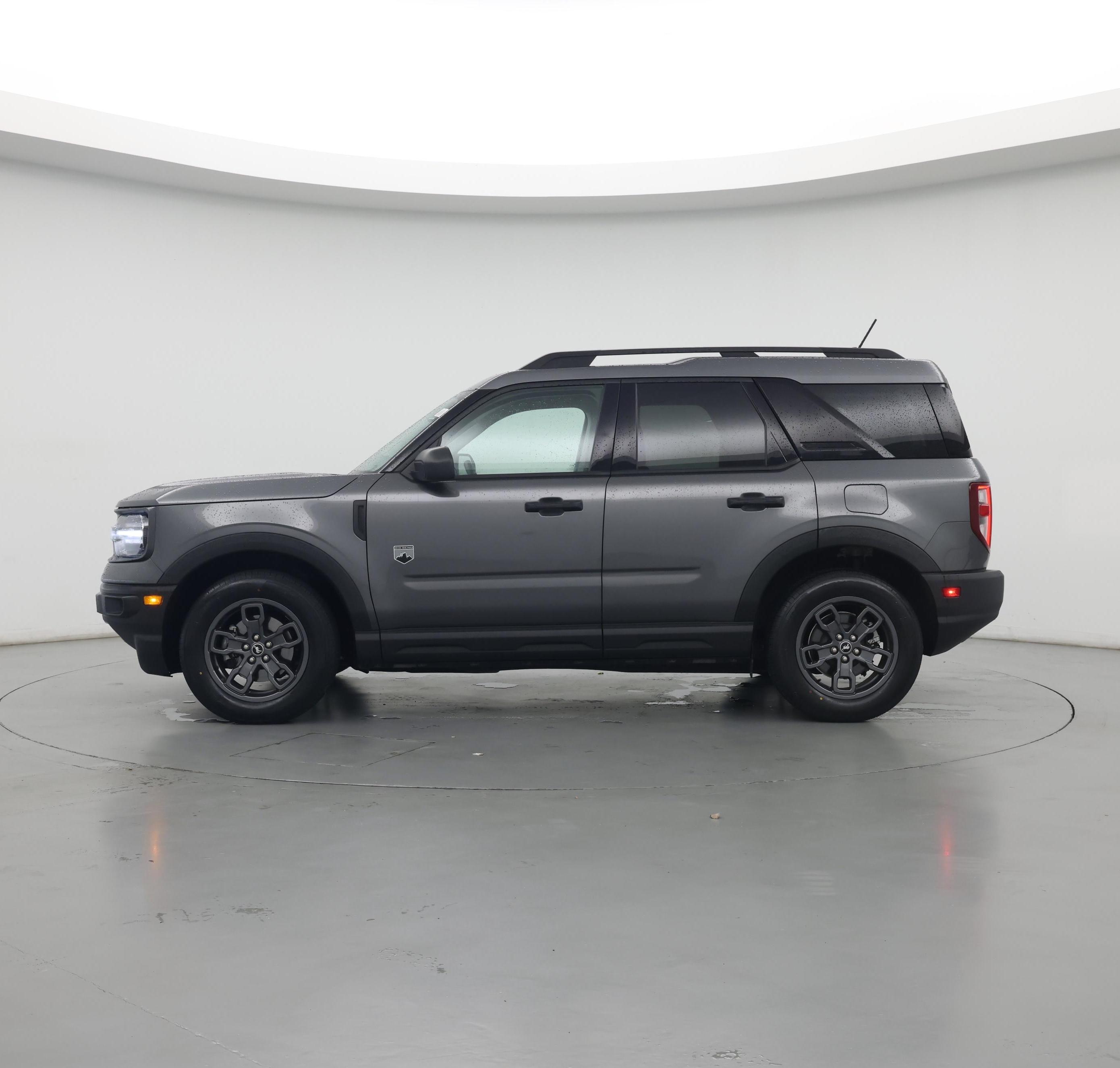 Thumbnail: 2021 Ford Bronco Sport - 3