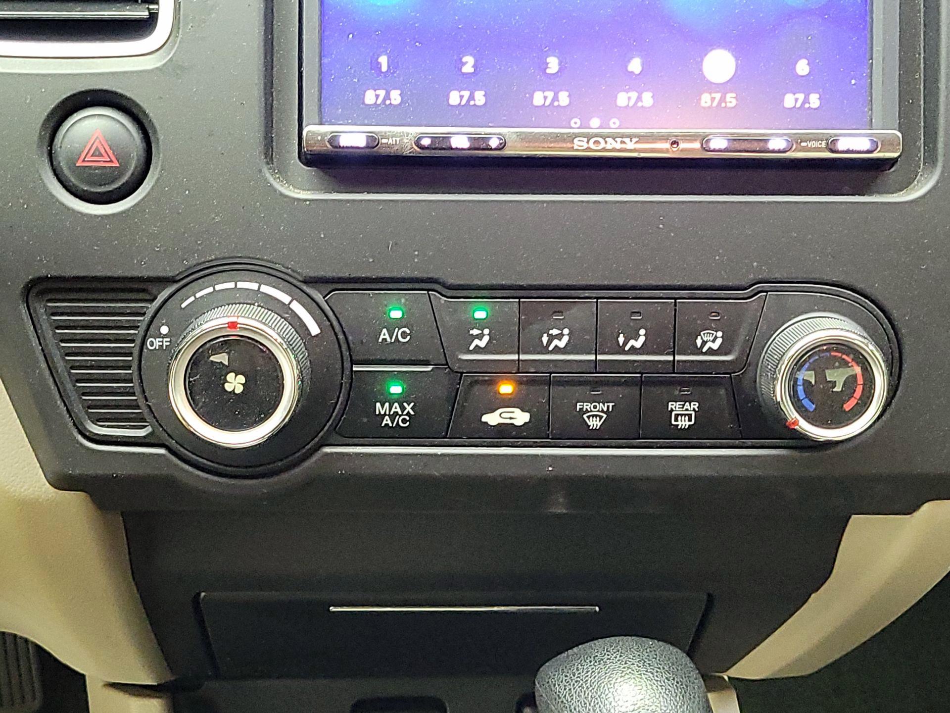 Thumbnail: 2015 Honda Civic - 16