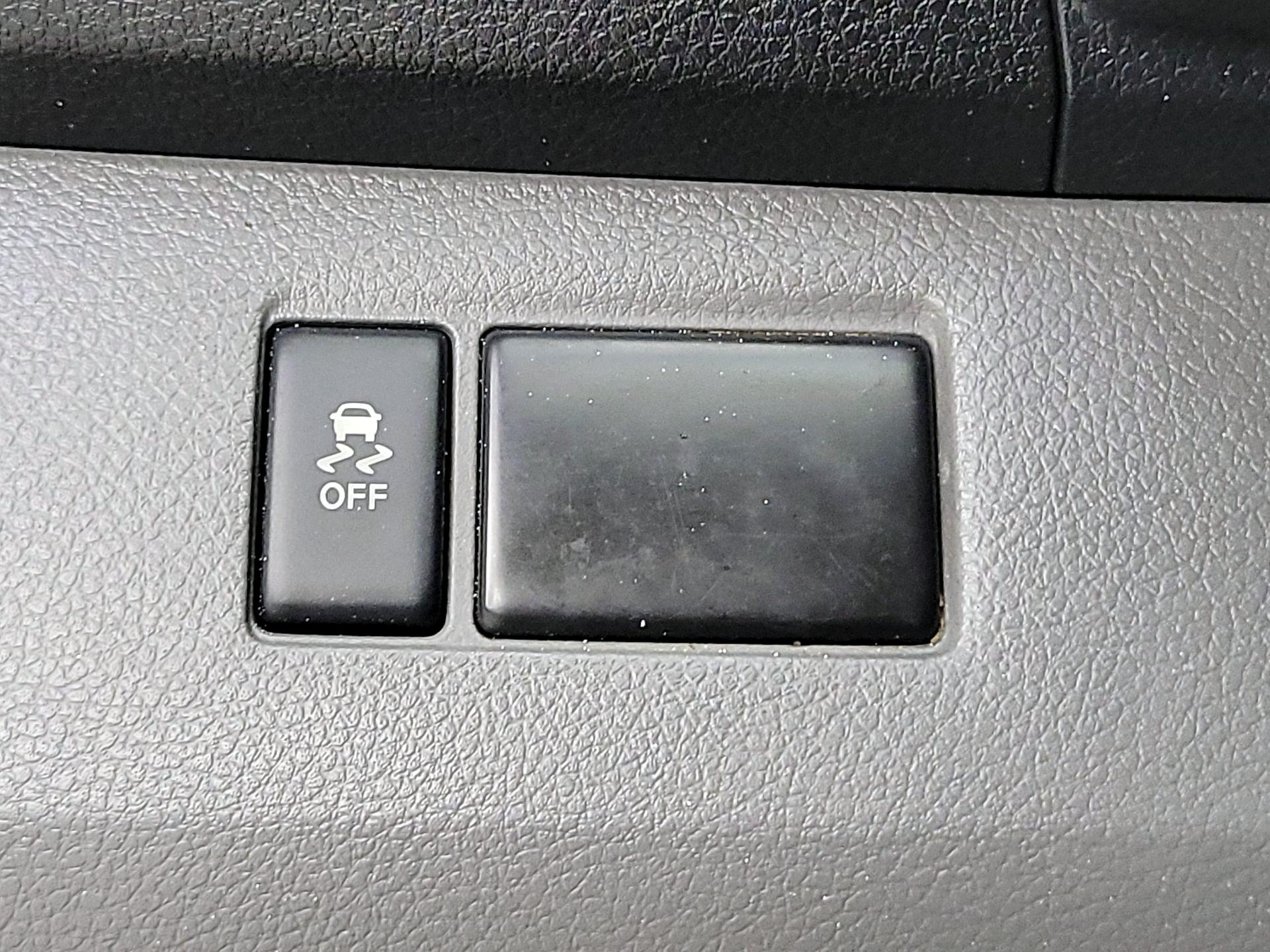 Thumbnail: 2017 Nissan NV200 - 13
