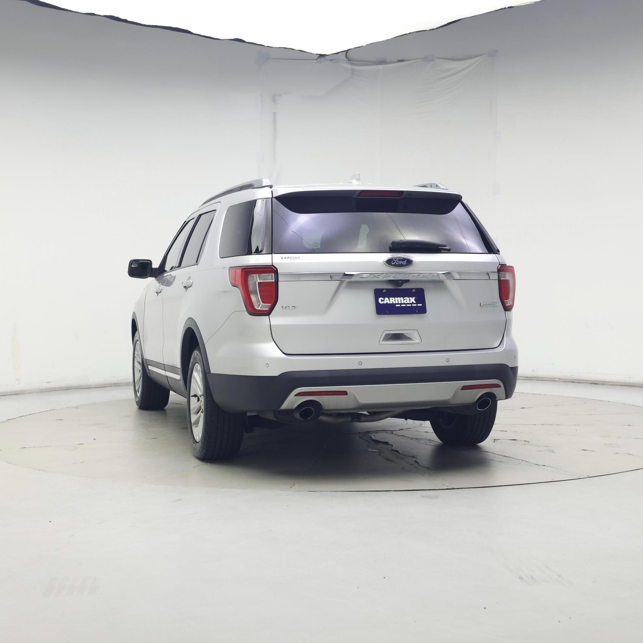 Thumbnail: 2016 Ford Explorer - 6