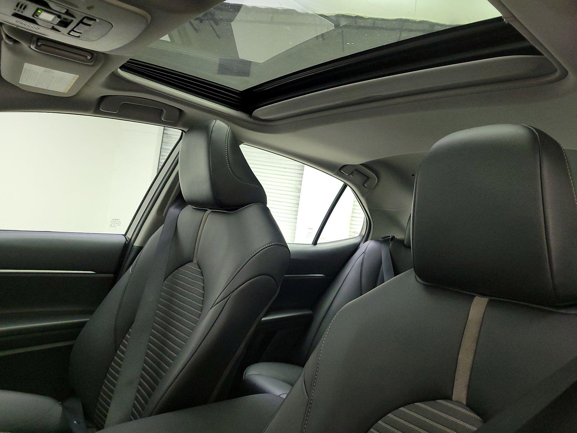 Thumbnail: 2020 Toyota Camry - 20