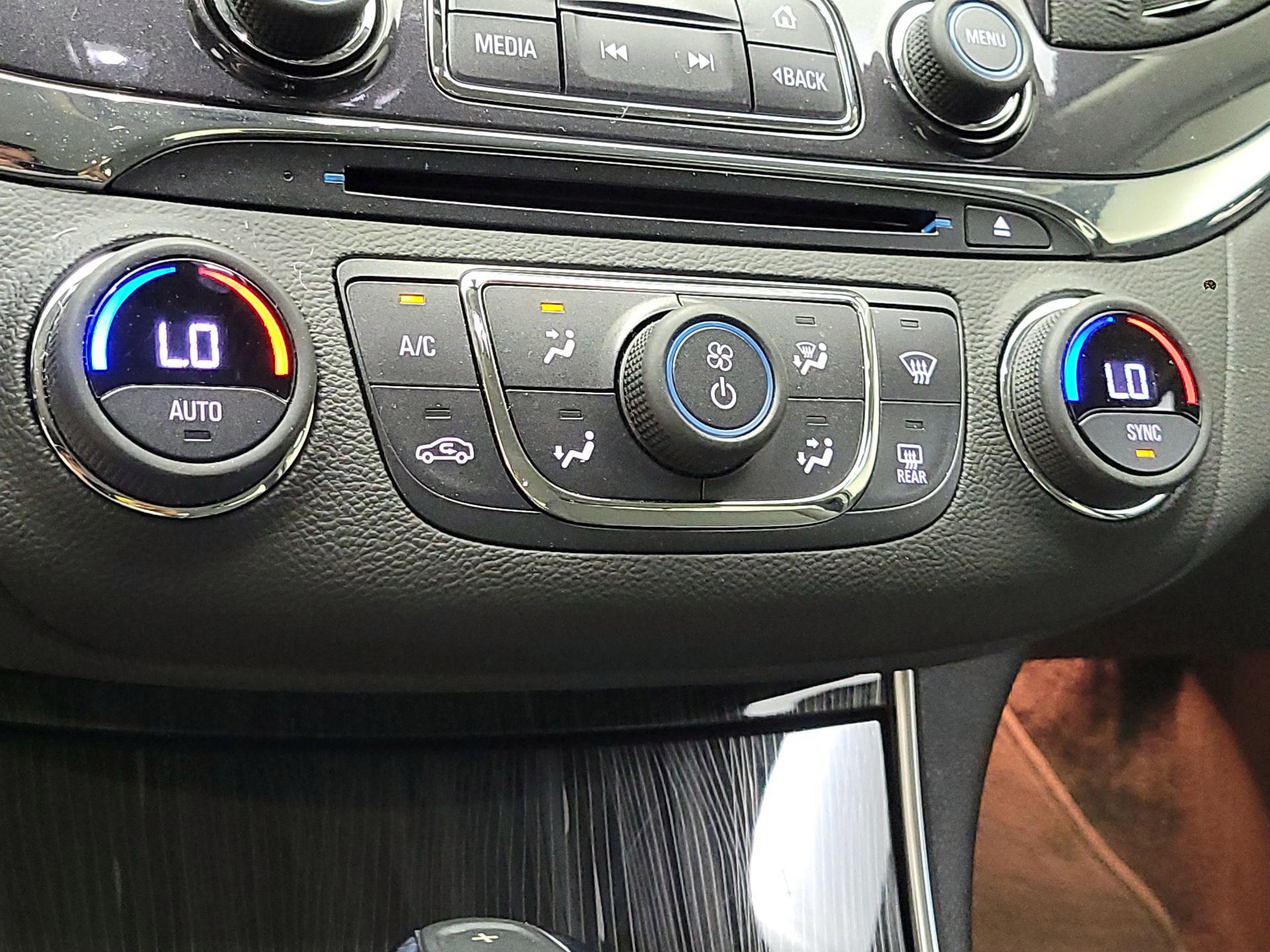 Thumbnail: 2019 Chevrolet Impala - 16