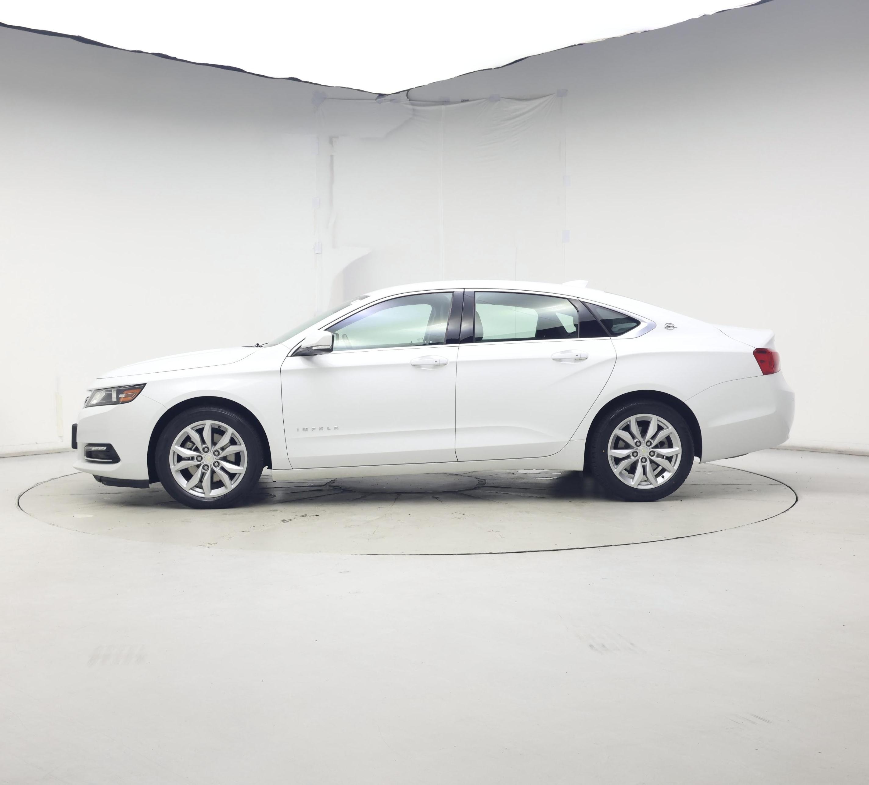 Thumbnail: 2019 Chevrolet Impala - 3