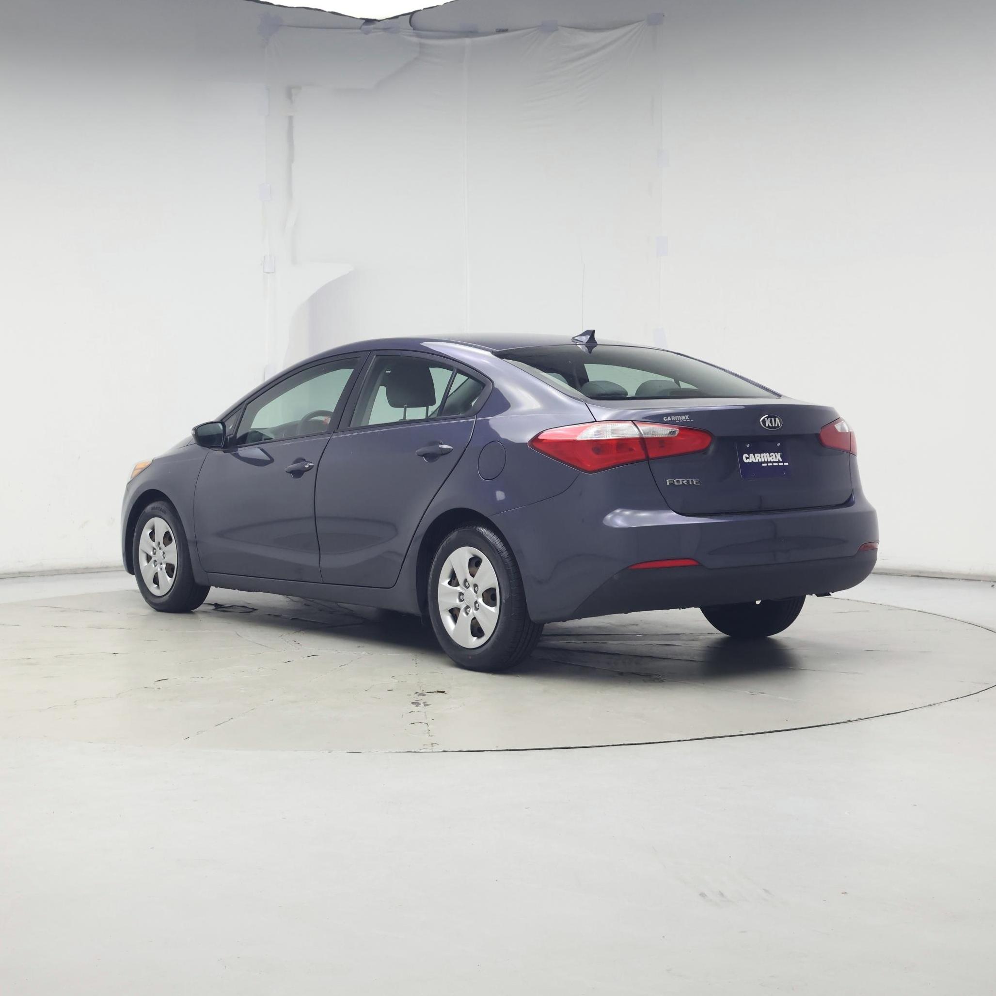 Thumbnail: 2015 Kia Forte - 2
