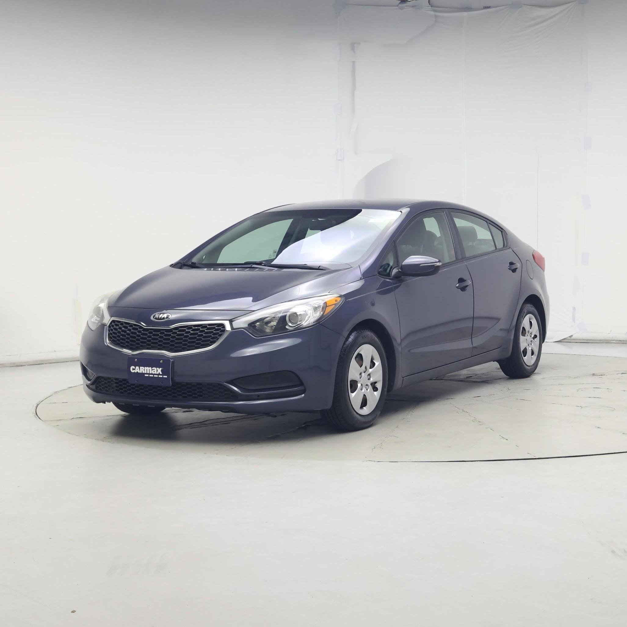 Thumbnail: 2015 Kia Forte - 4
