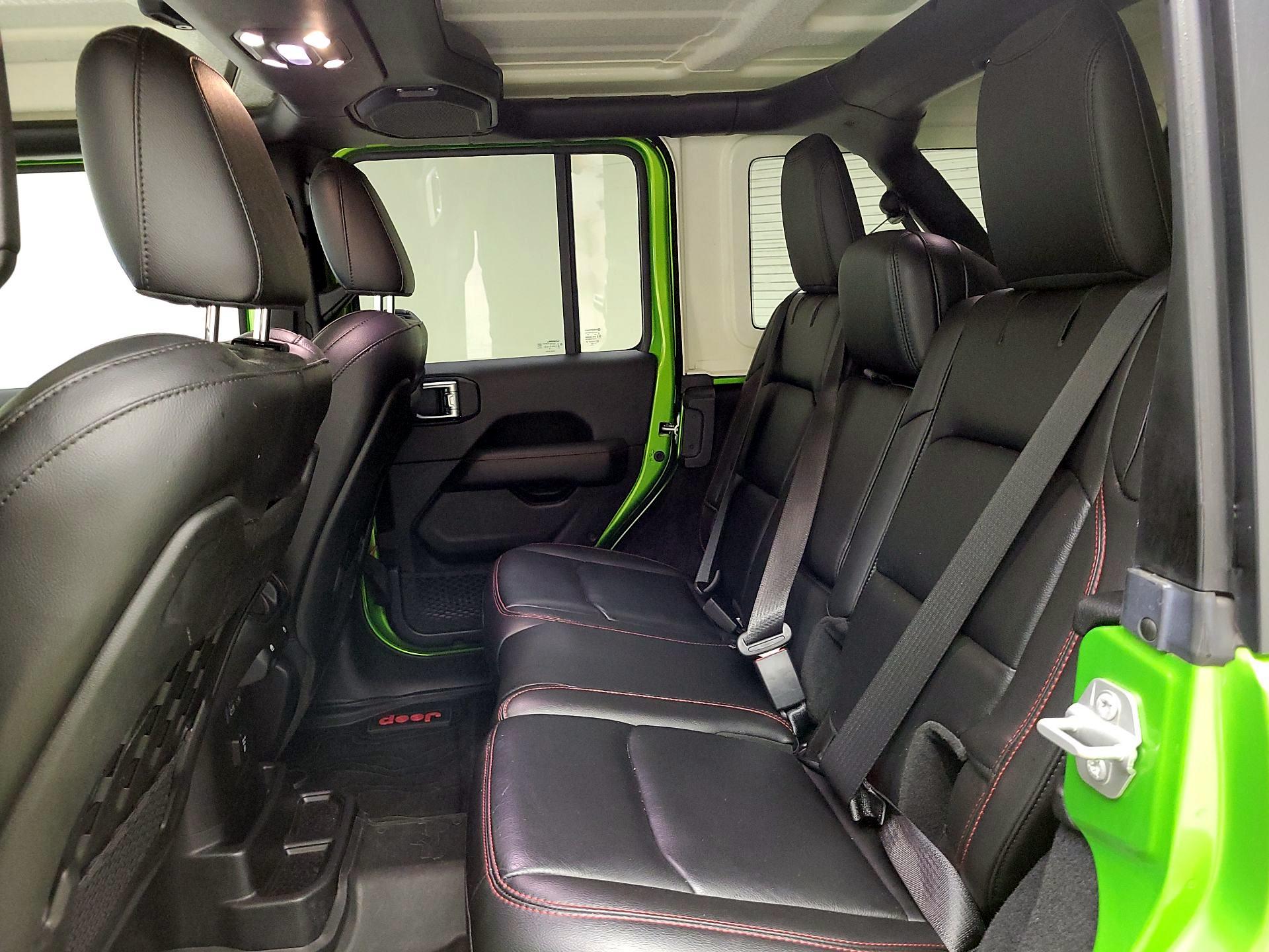 Thumbnail: 2019 Jeep Wrangler - 20