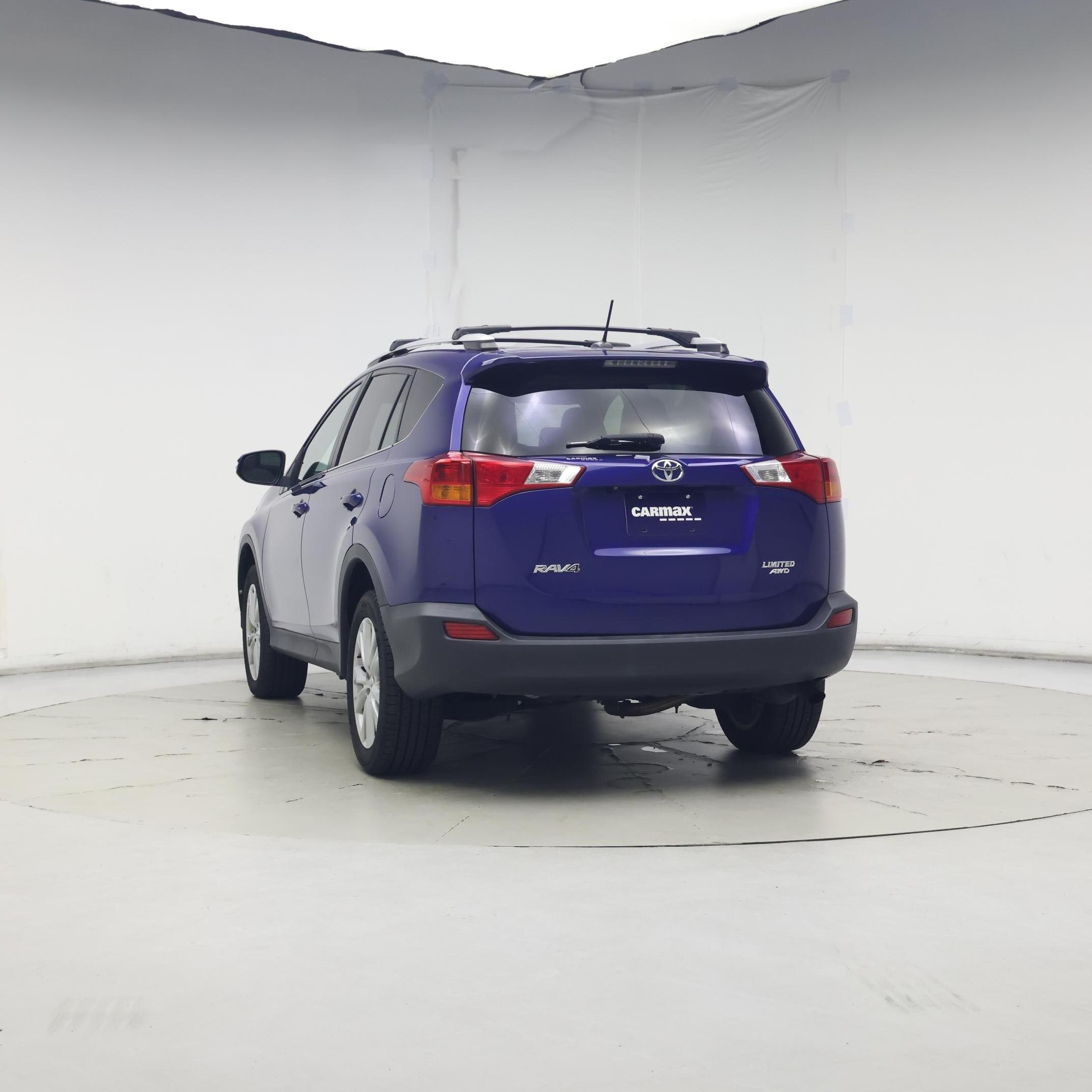 Thumbnail: 2015 Toyota RAV4 - 6