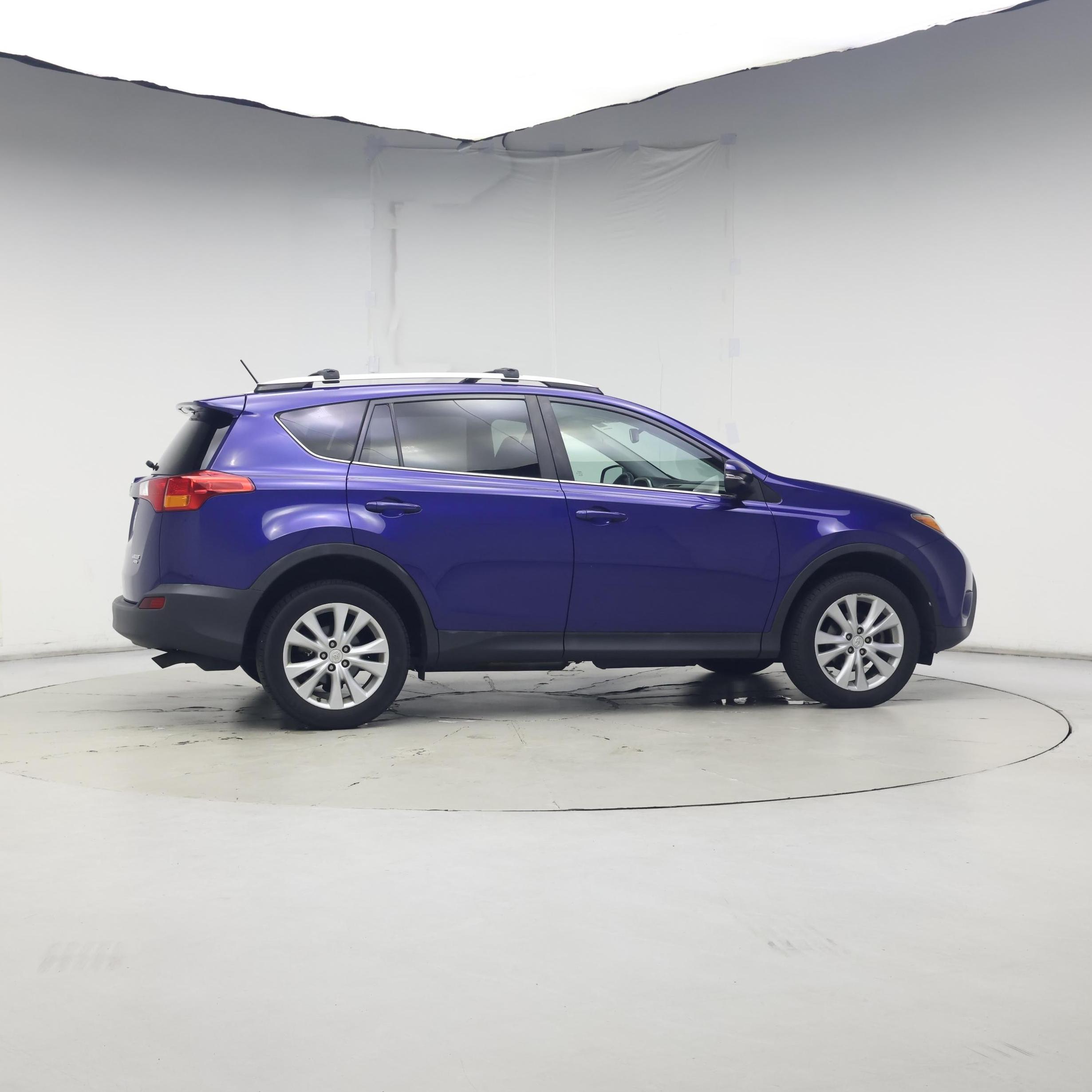 Thumbnail: 2015 Toyota RAV4 - 7