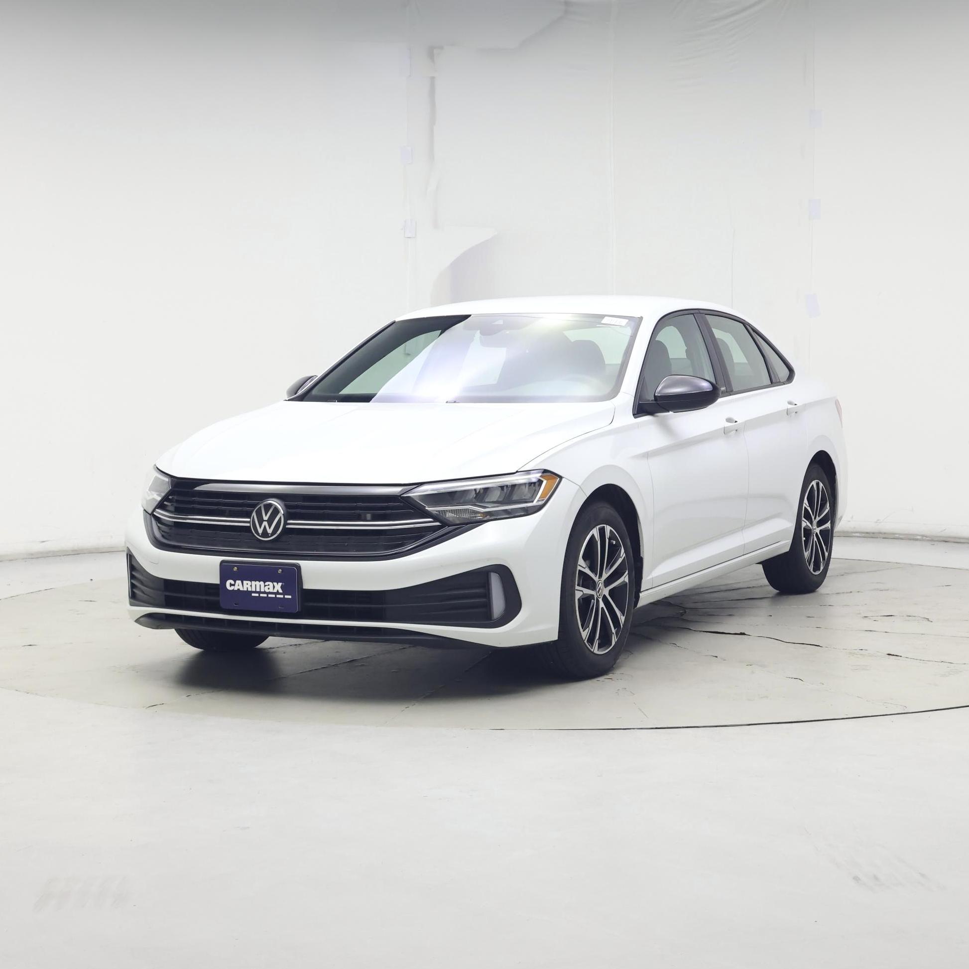 Thumbnail: 2024 Volkswagen Jetta - 4