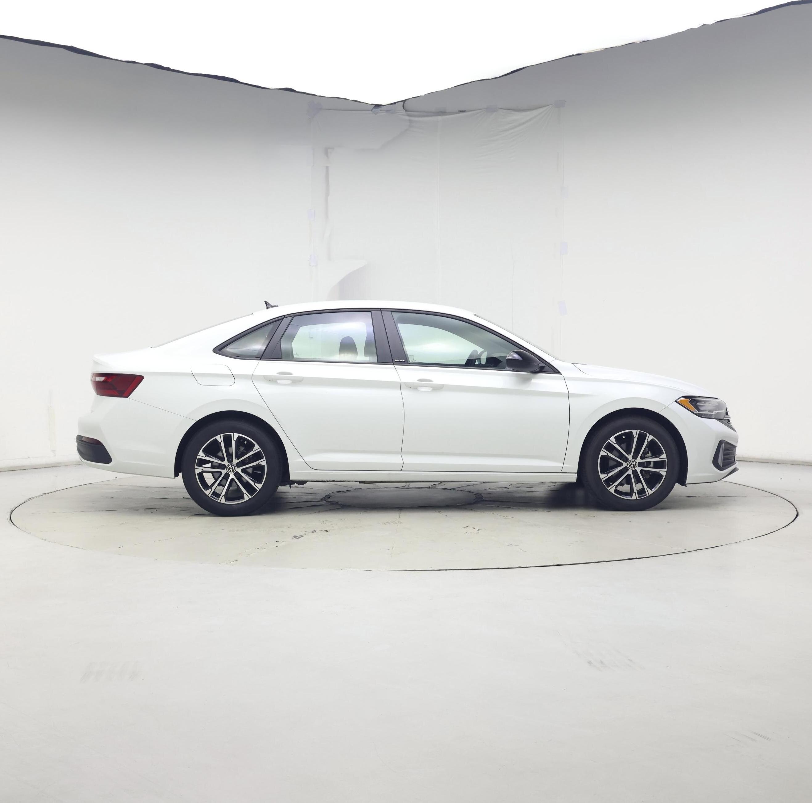 Thumbnail: 2024 Volkswagen Jetta - 7