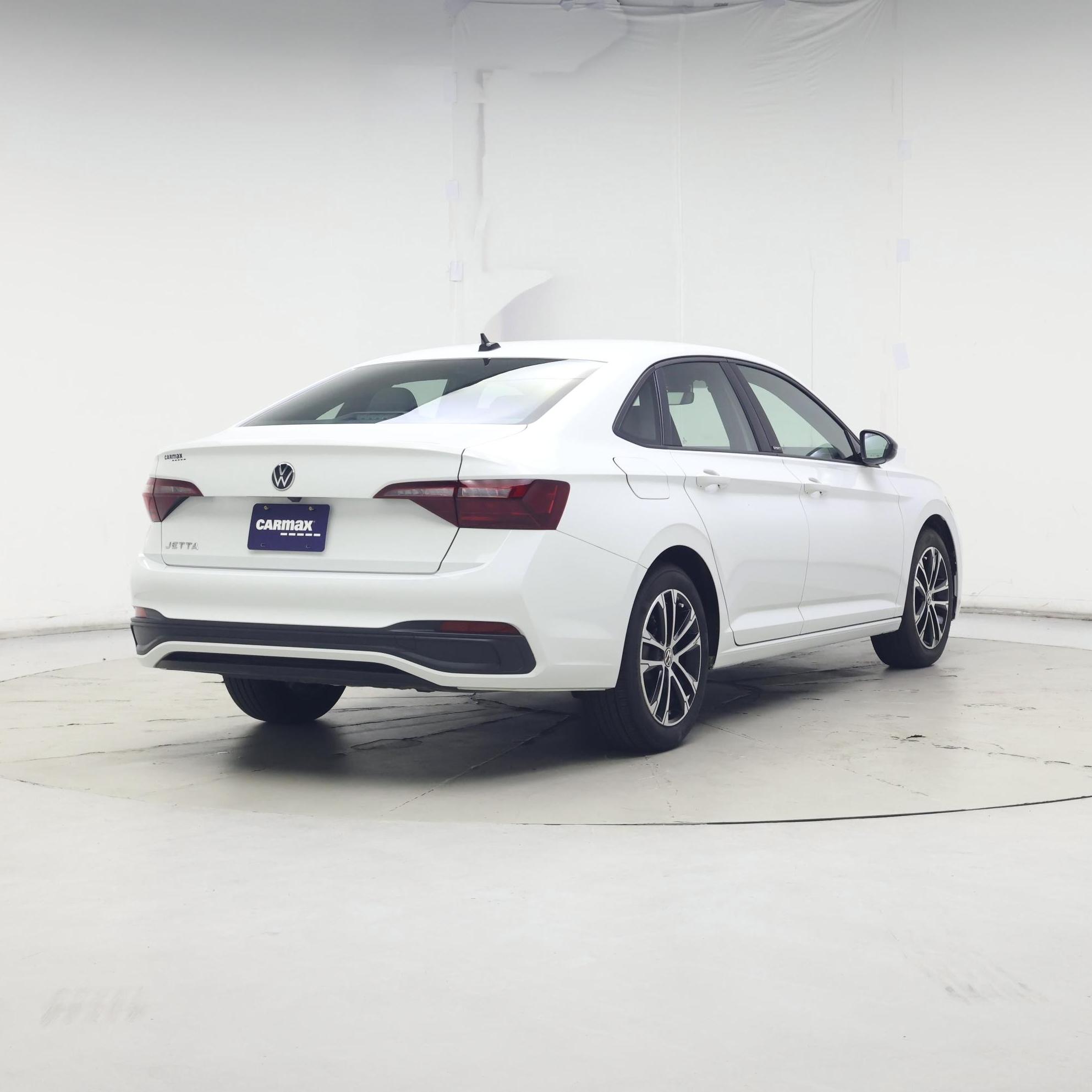 Thumbnail: 2024 Volkswagen Jetta - 8