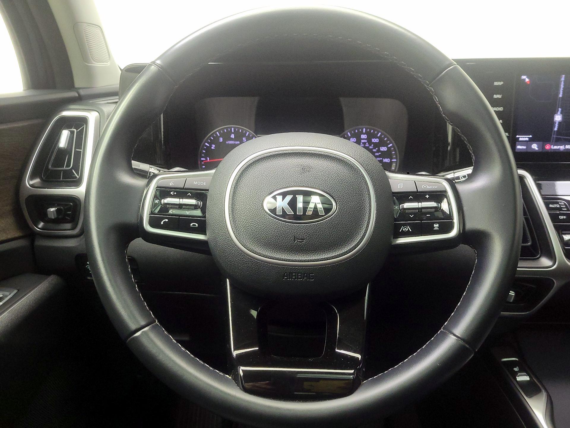 Thumbnail: 2021 Kia Sorento - 10