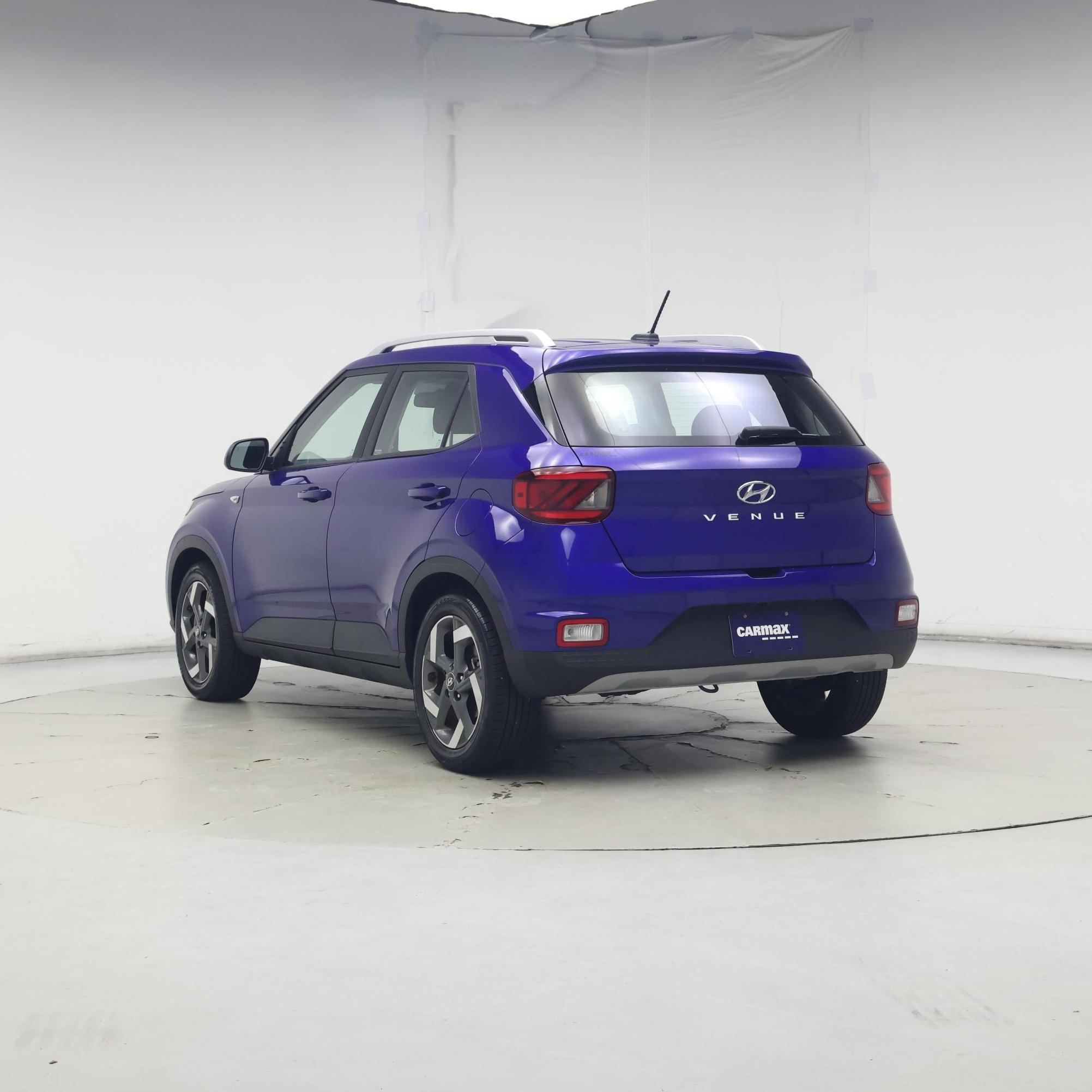Thumbnail: 2023 Hyundai Venue - 2