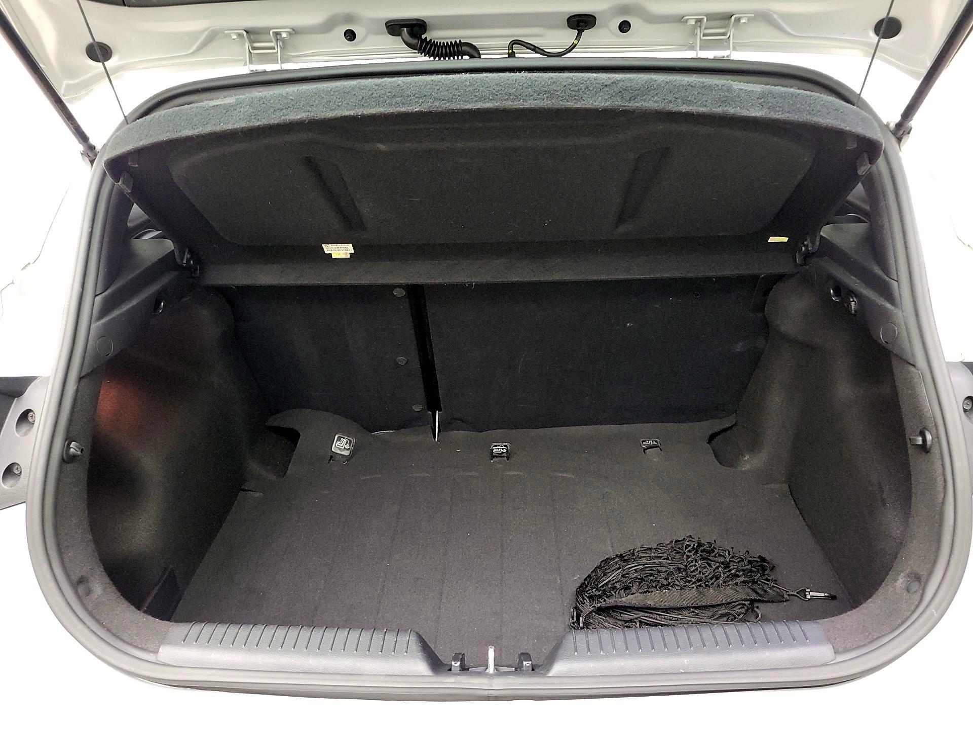 Thumbnail: 2016 Hyundai Elantra - 19
