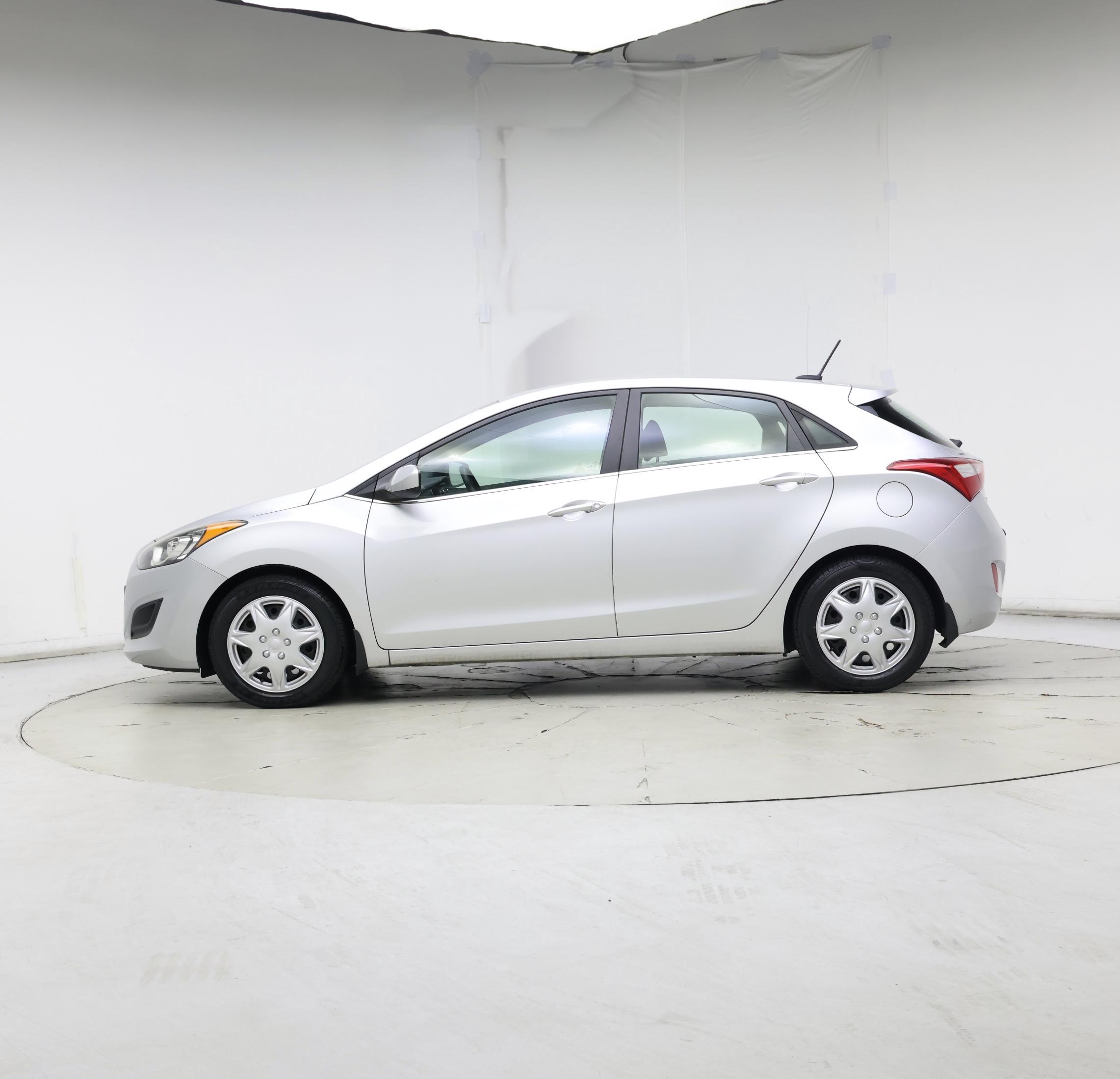 Thumbnail: 2016 Hyundai Elantra - 3