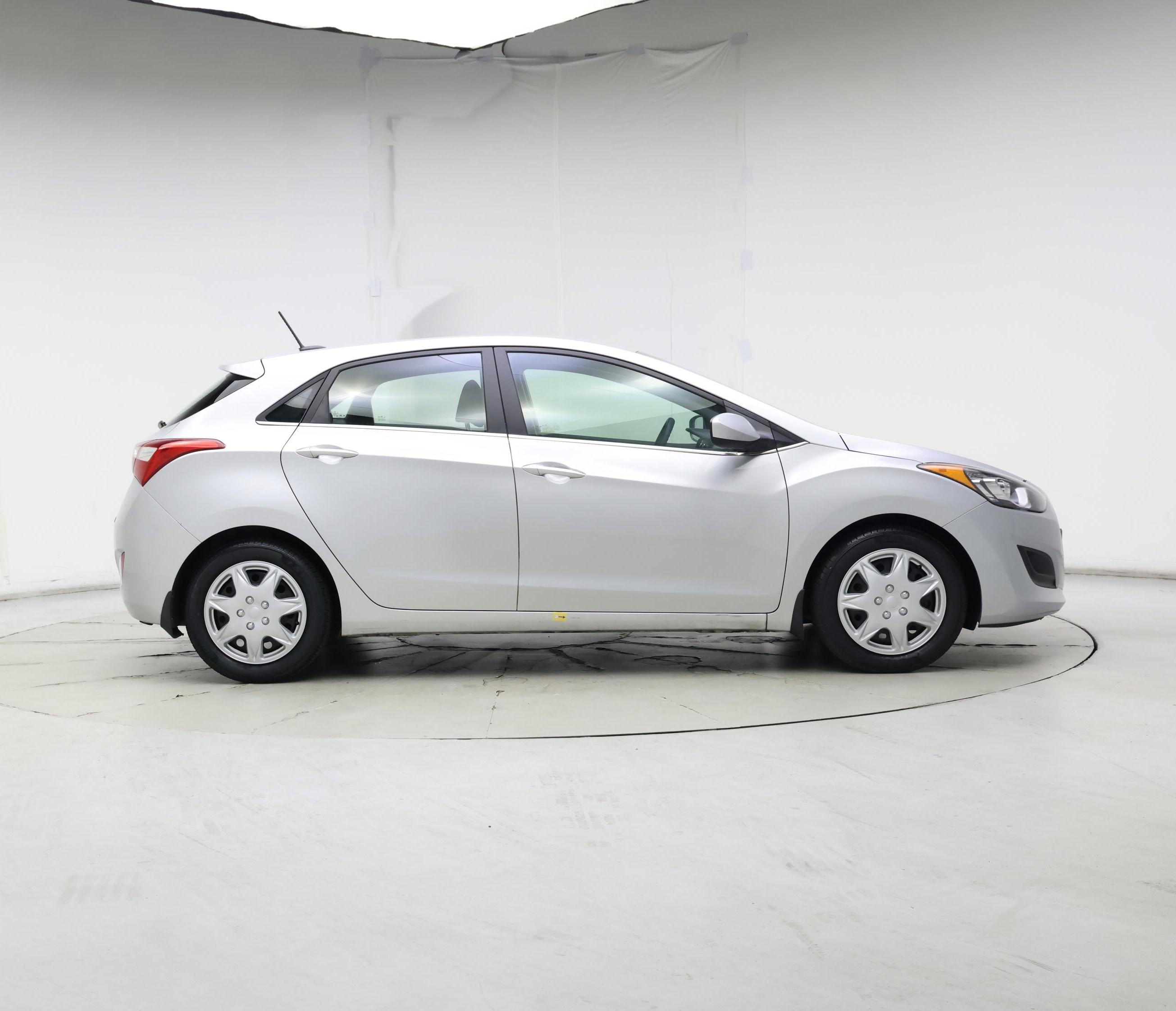 Thumbnail: 2016 Hyundai Elantra - 7