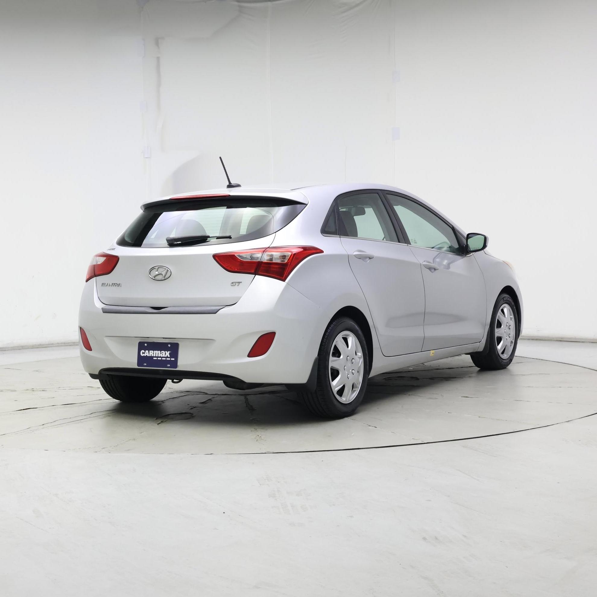 Thumbnail: 2016 Hyundai Elantra - 8