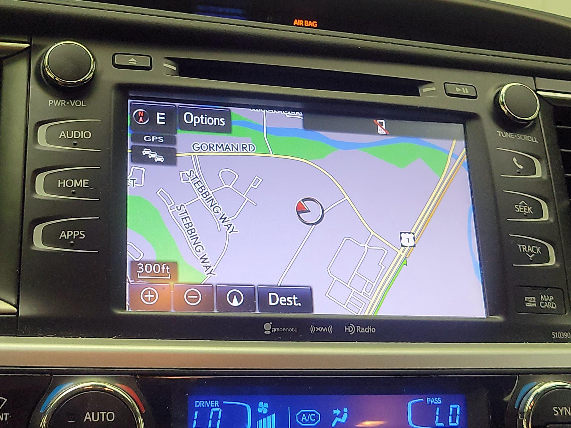 Thumbnail: 2019 Toyota Highlander - 14