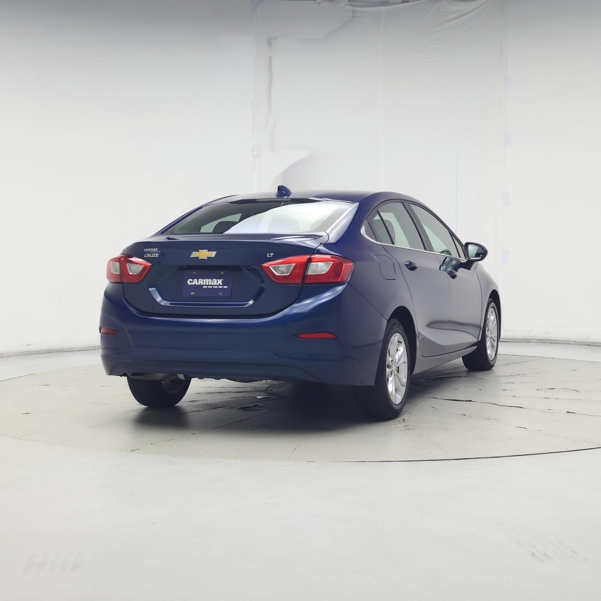 Thumbnail: 2019 Chevrolet Cruze - 8