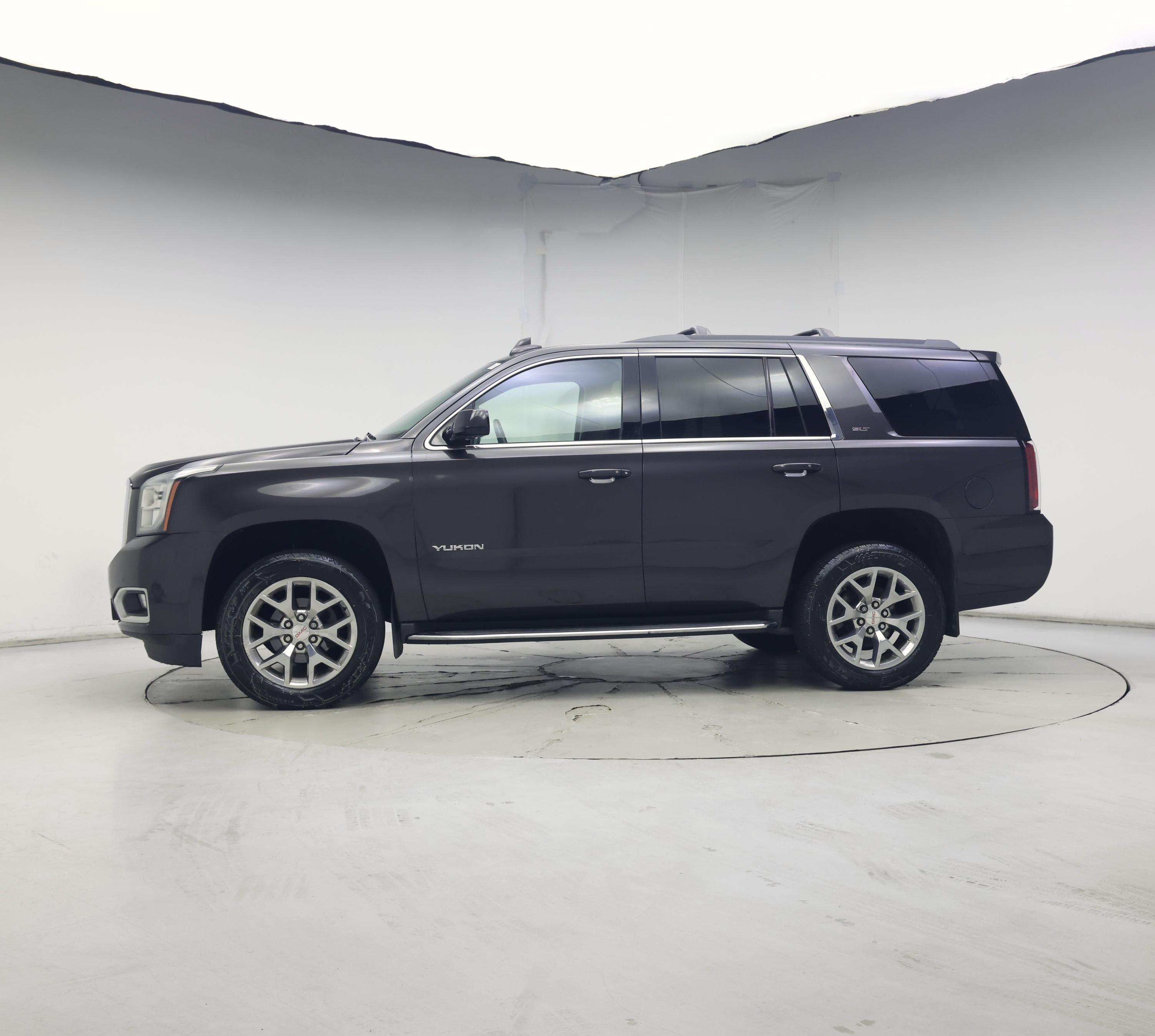 Thumbnail: 2017 GMC Yukon - 3