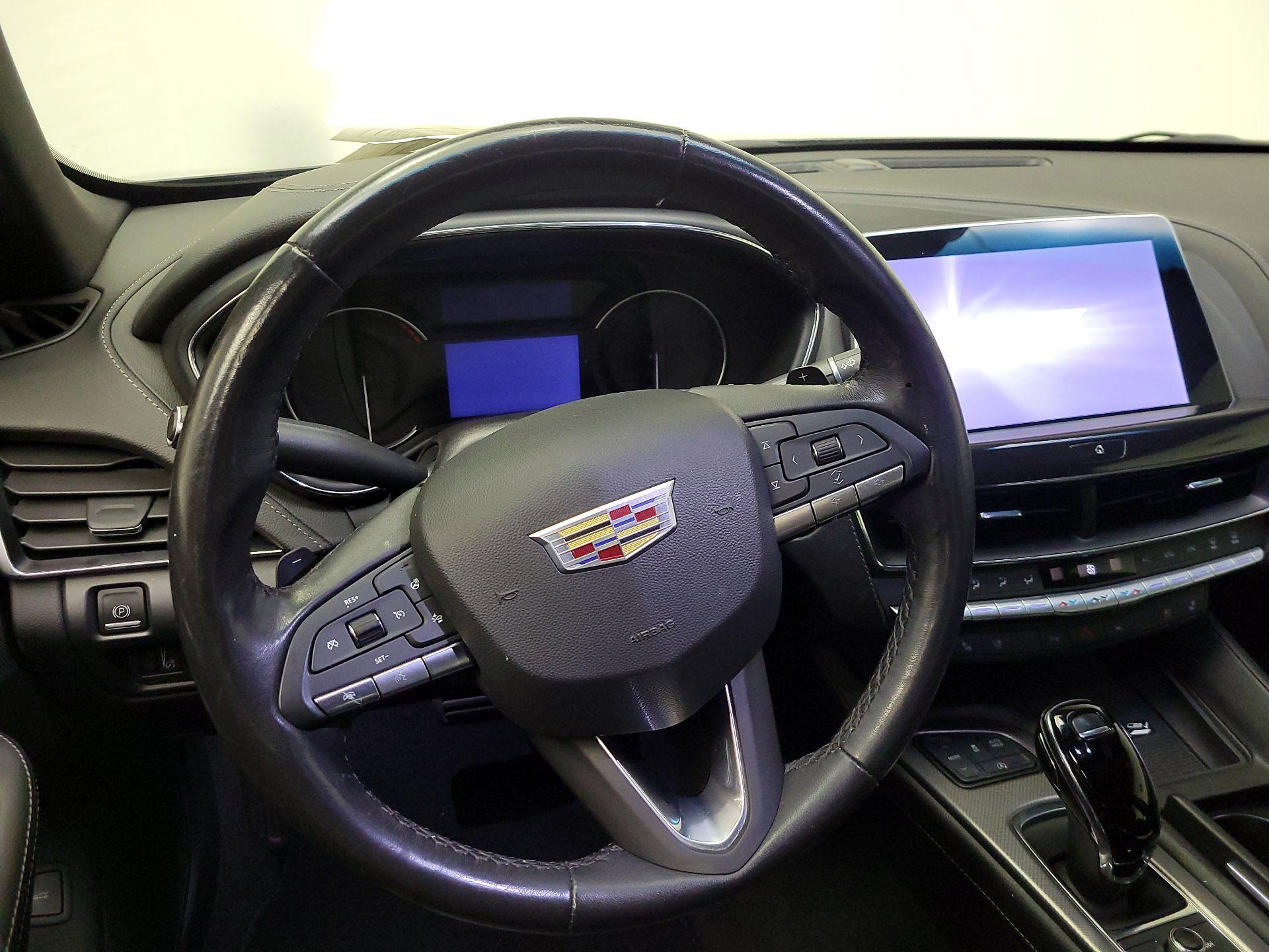 Thumbnail: 2023 Cadillac CT5 - 10