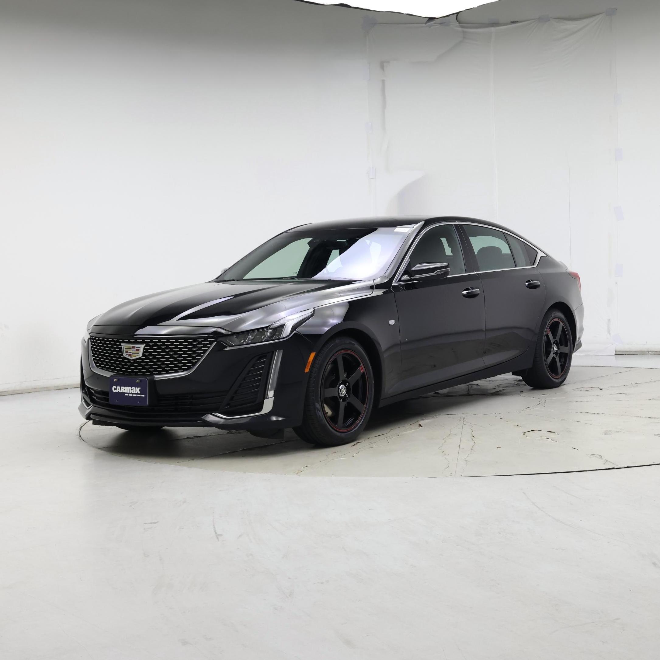 Thumbnail: 2023 Cadillac CT5 - 4