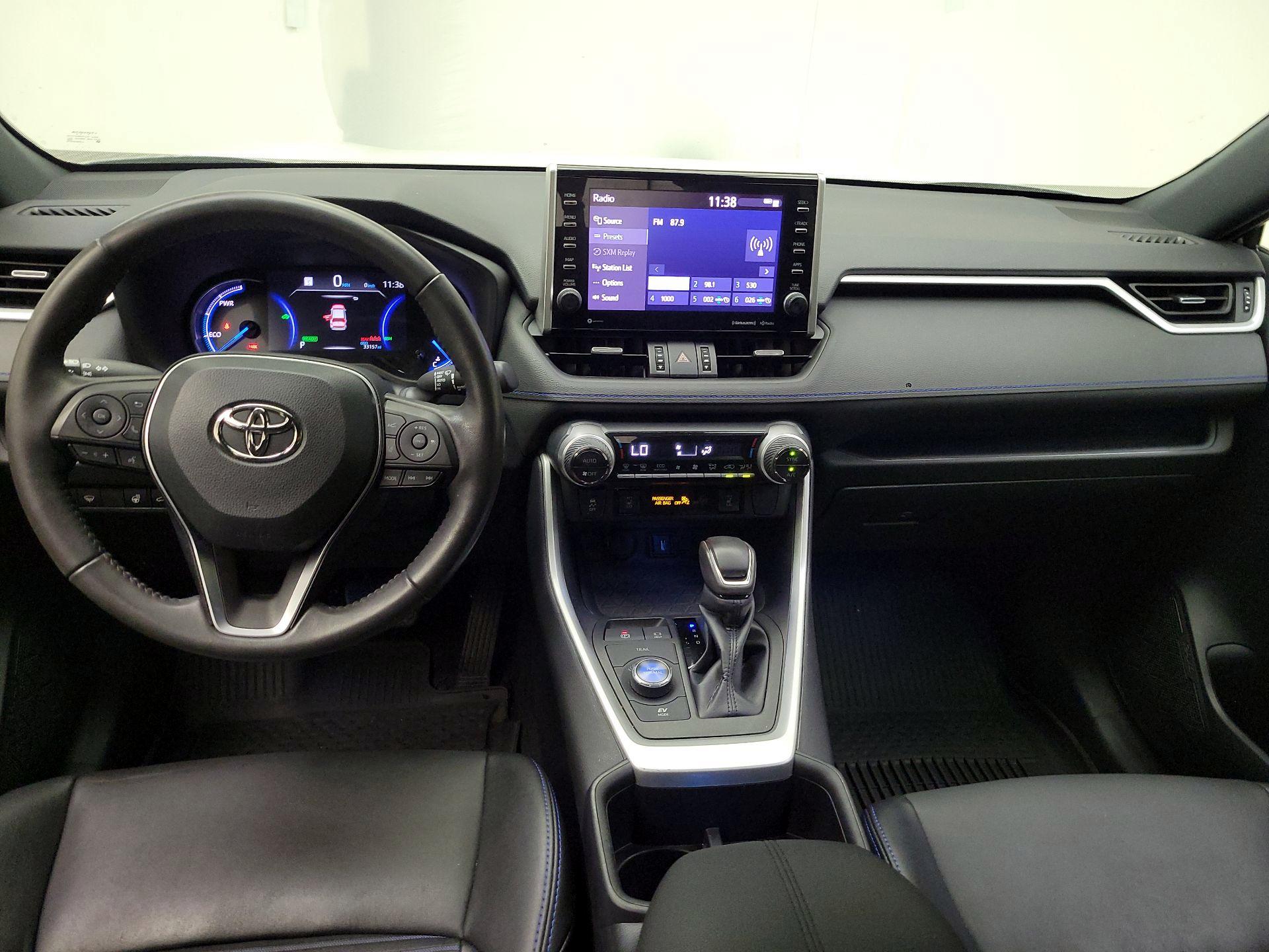 Thumbnail: 2022 Toyota RAV4 - 9