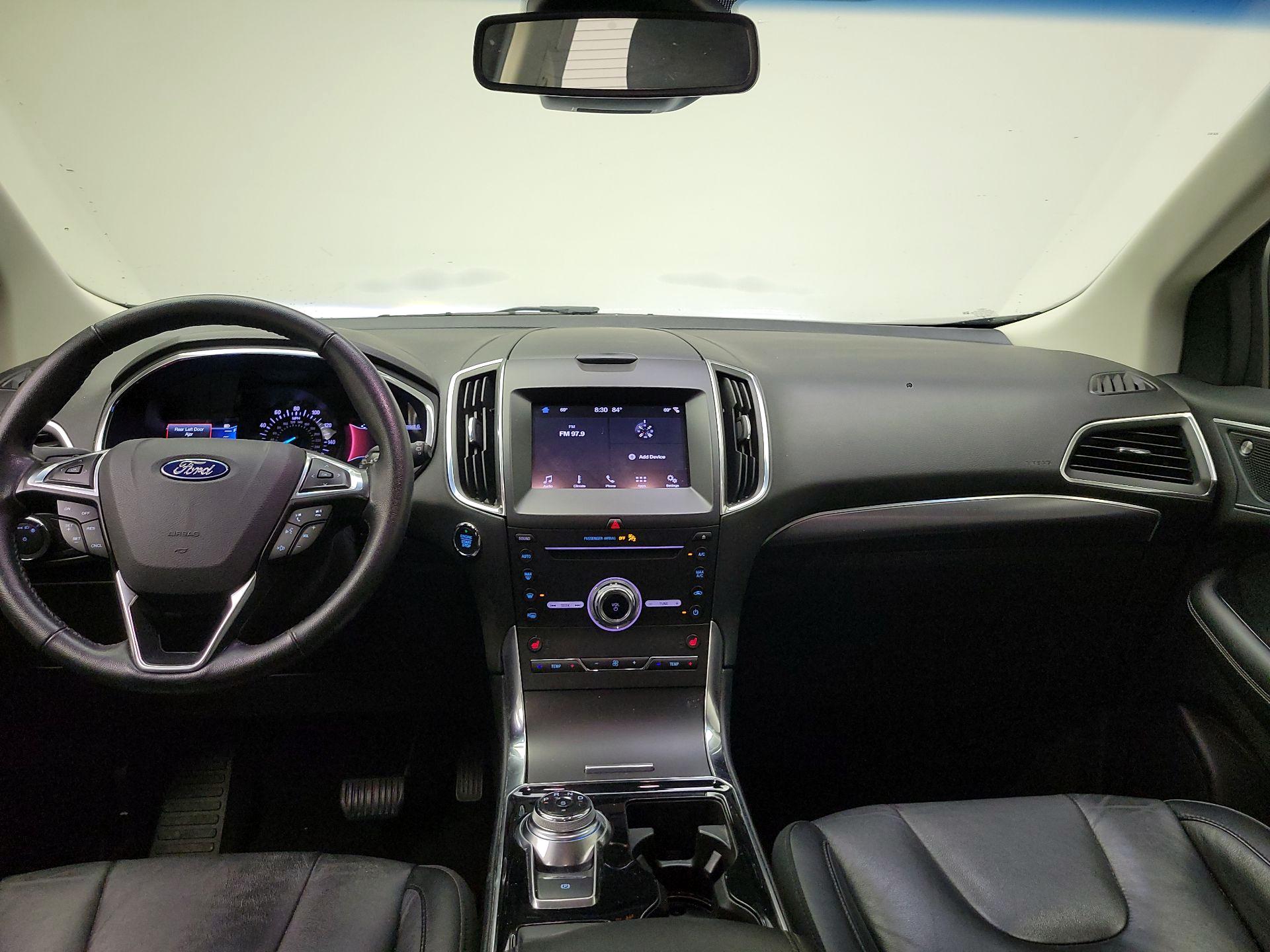 Thumbnail: 2019 Ford Edge - 9