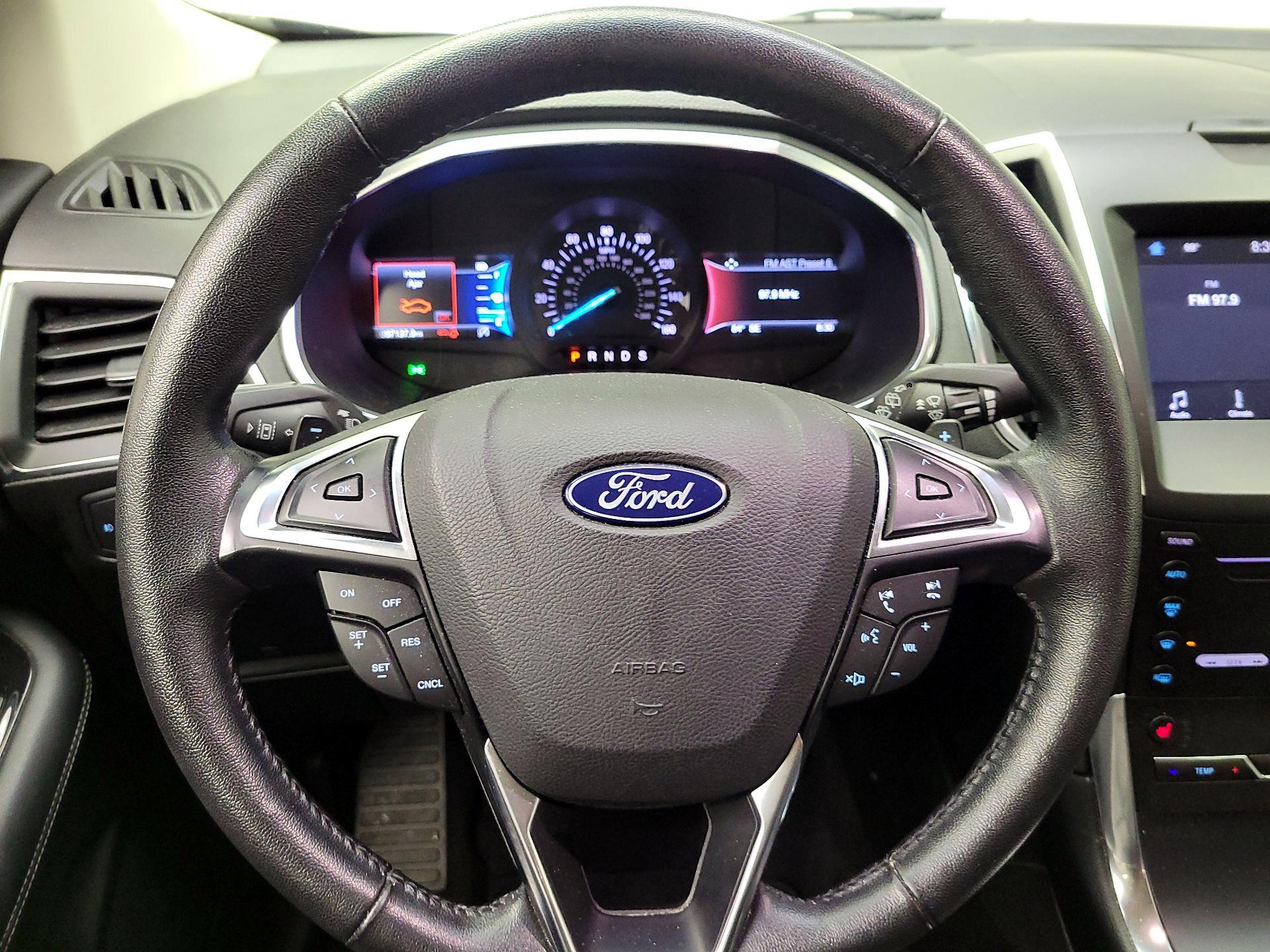 Thumbnail: 2019 Ford Edge - 10