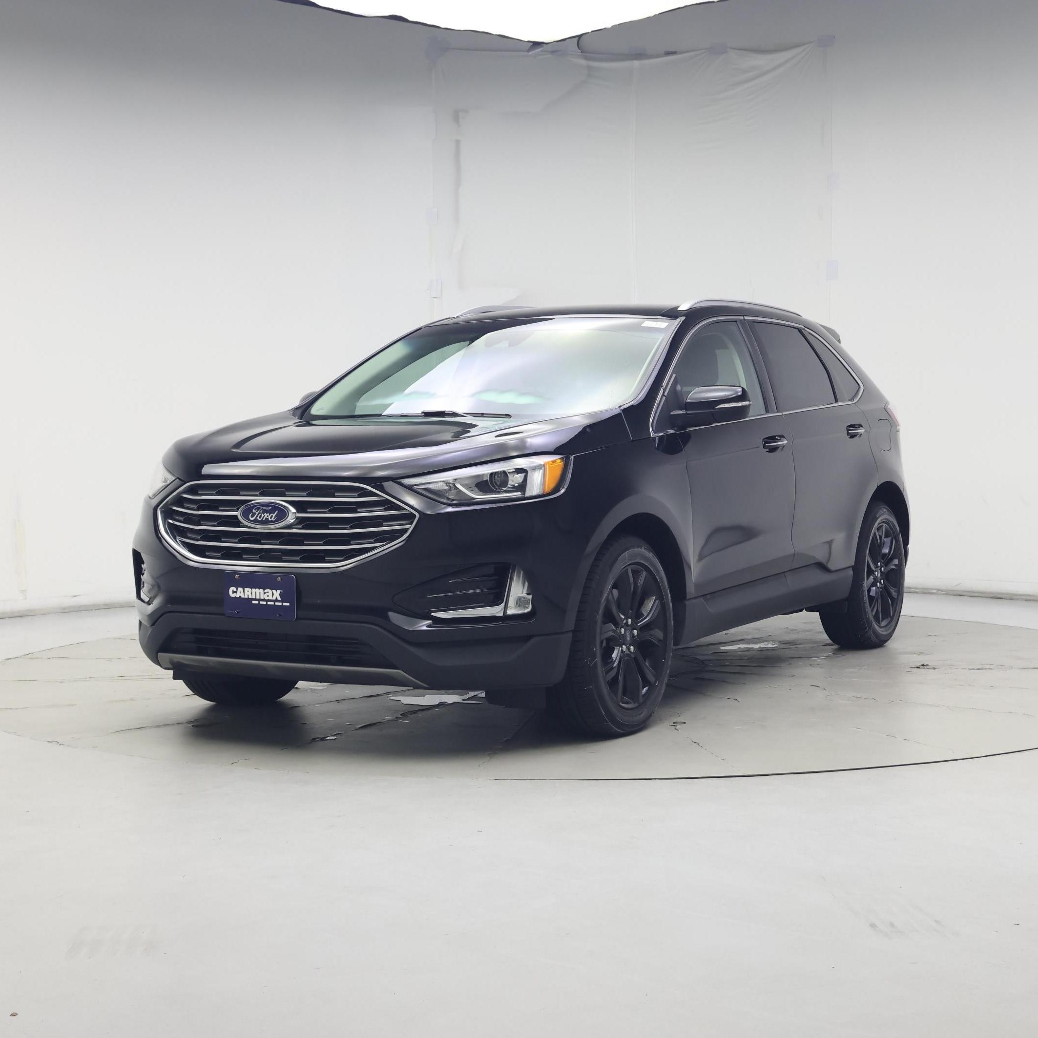 Thumbnail: 2019 Ford Edge - 4