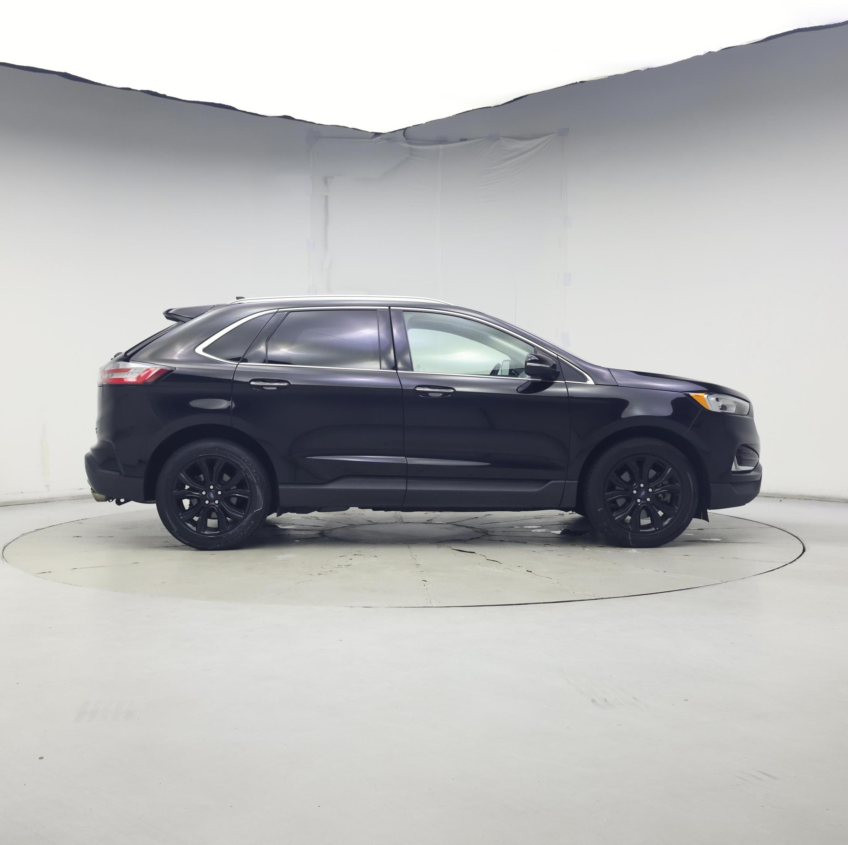 Thumbnail: 2019 Ford Edge - 7