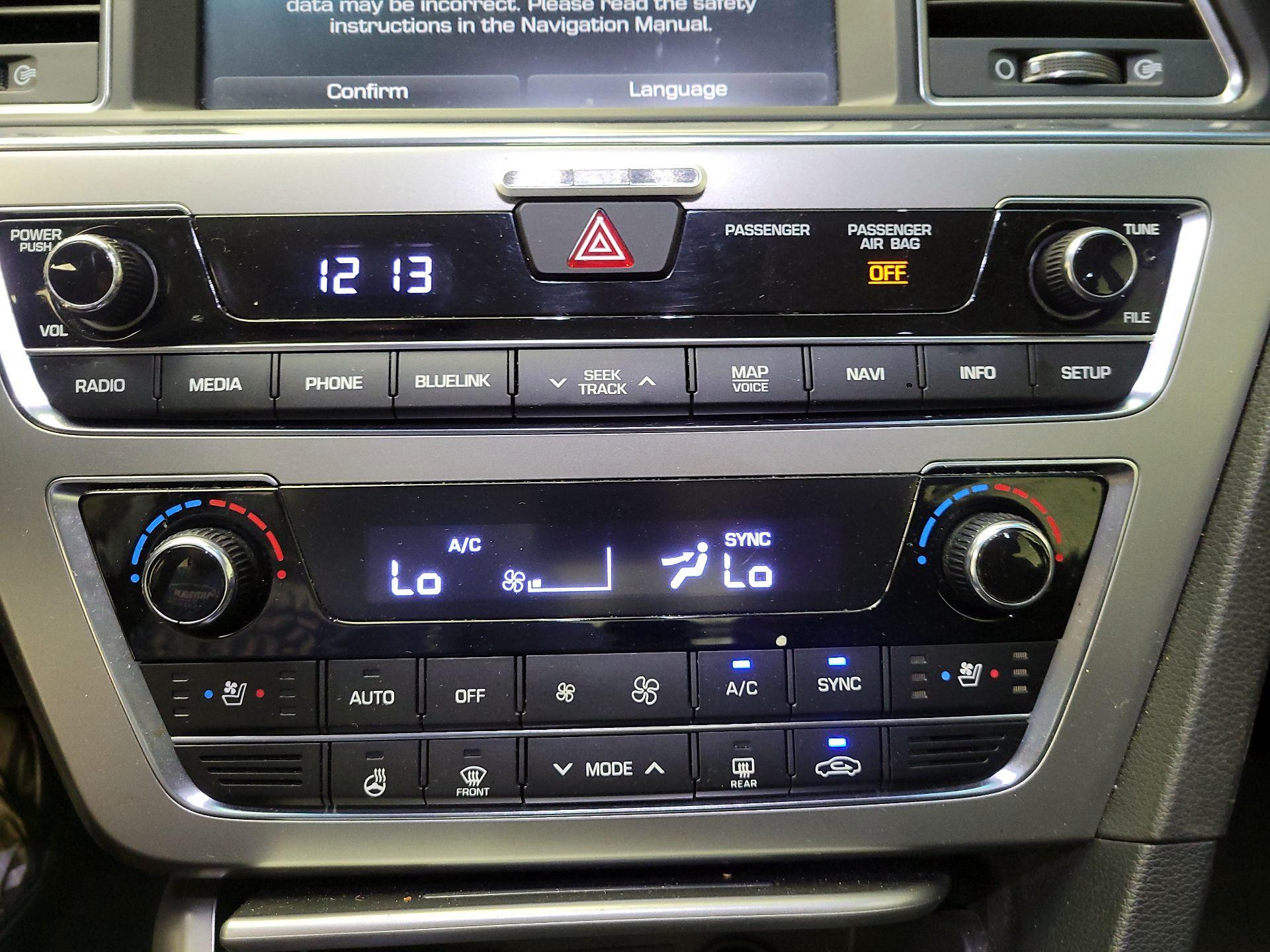 Thumbnail: 2016 Hyundai Sonata - 16