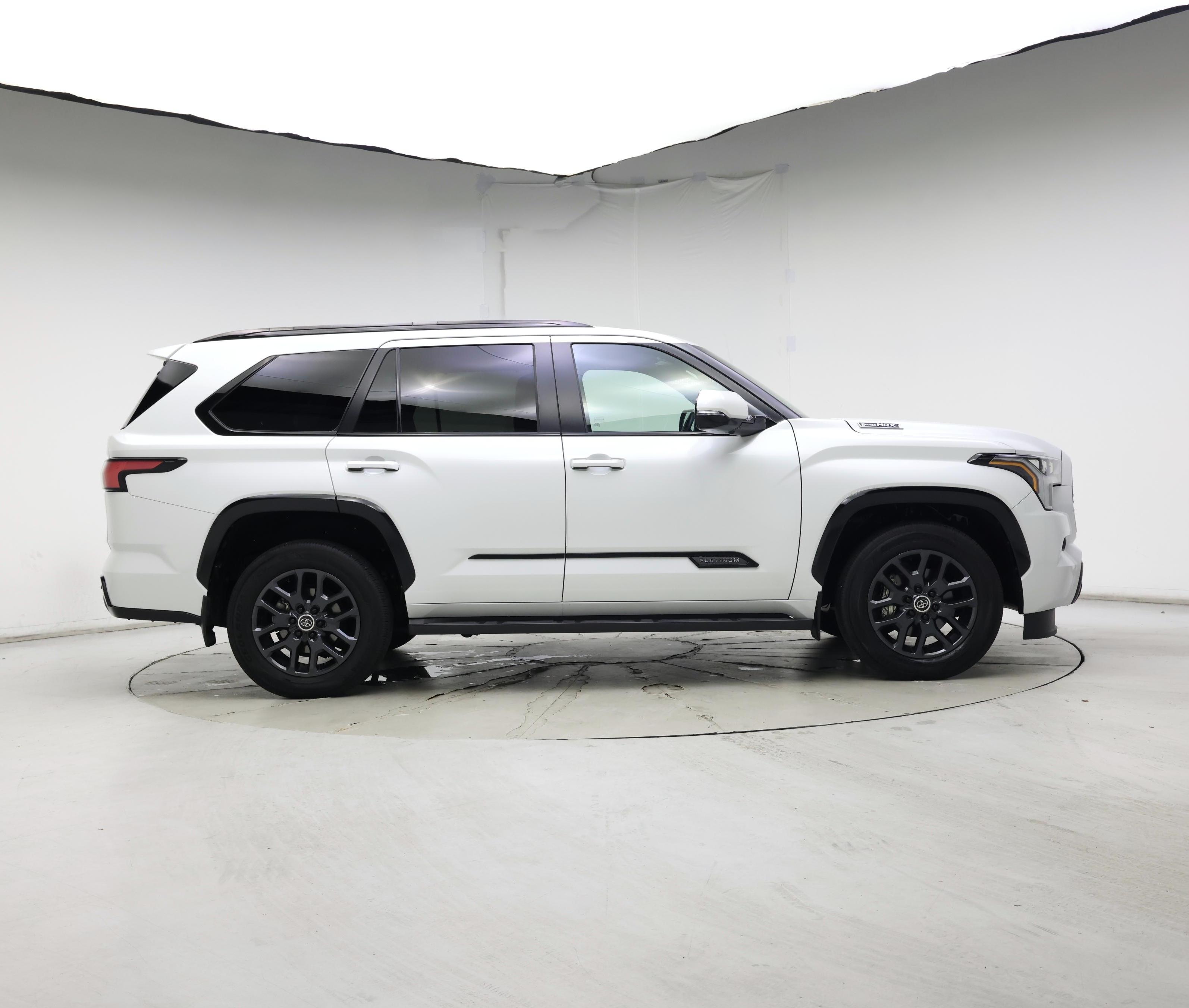 Thumbnail: 2024 Toyota Sequoia - 7