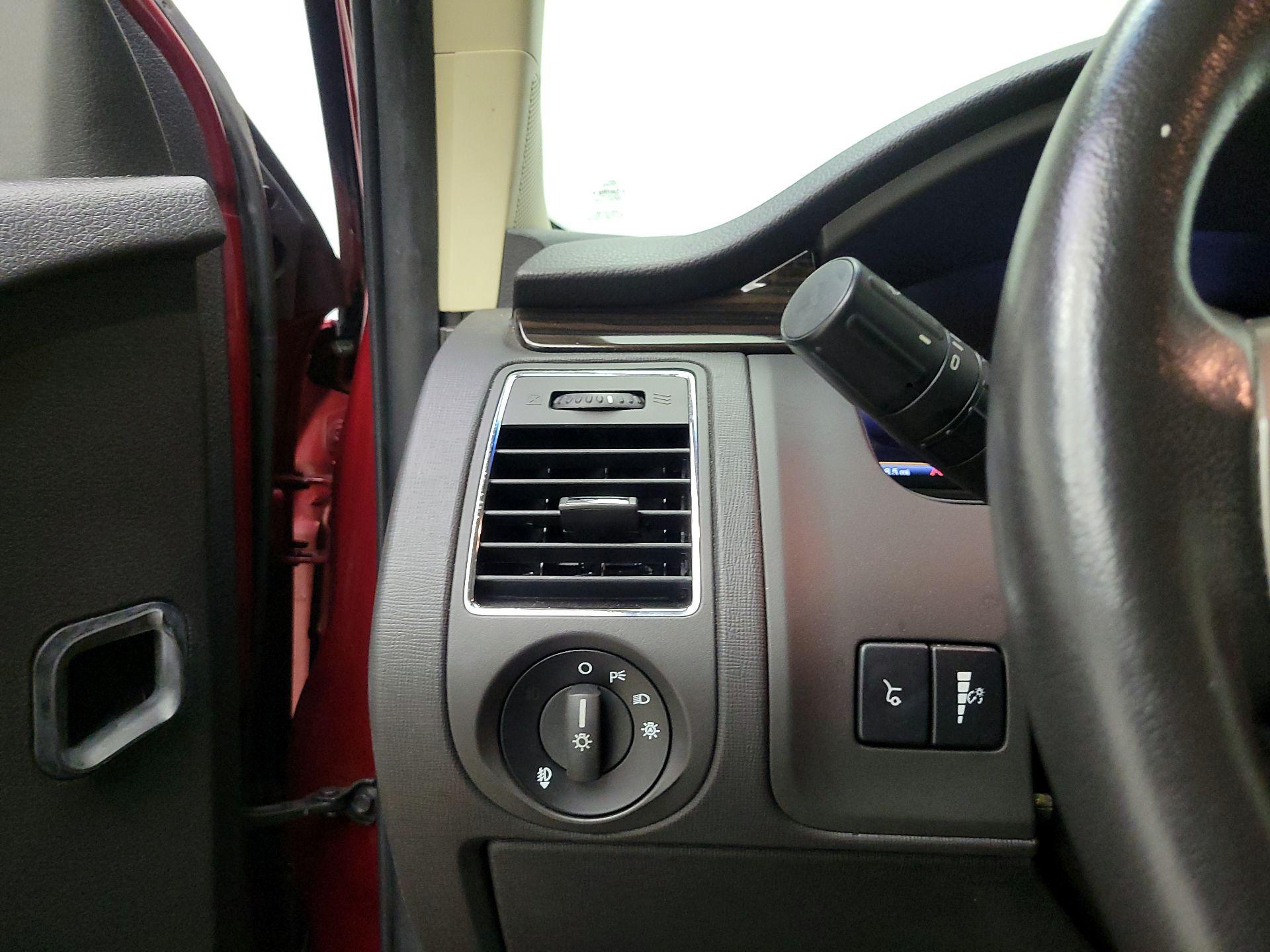 Thumbnail: 2015 Ford Flex - 13
