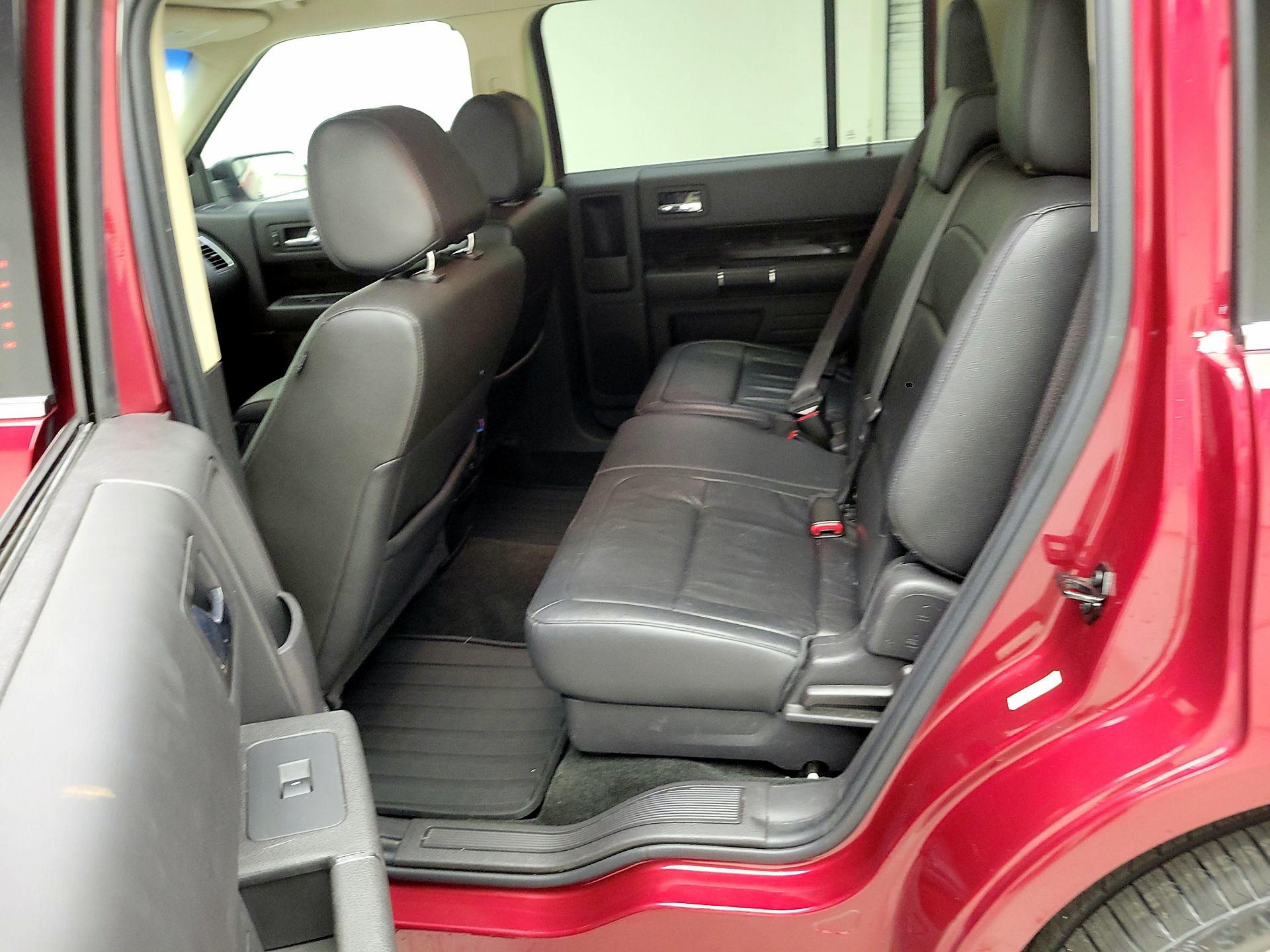 Thumbnail: 2015 Ford Flex - 19