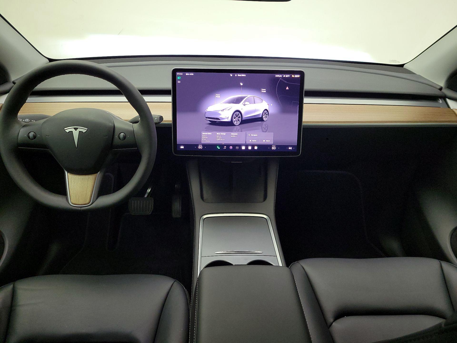 Thumbnail: 2025 Tesla Model Y - 9