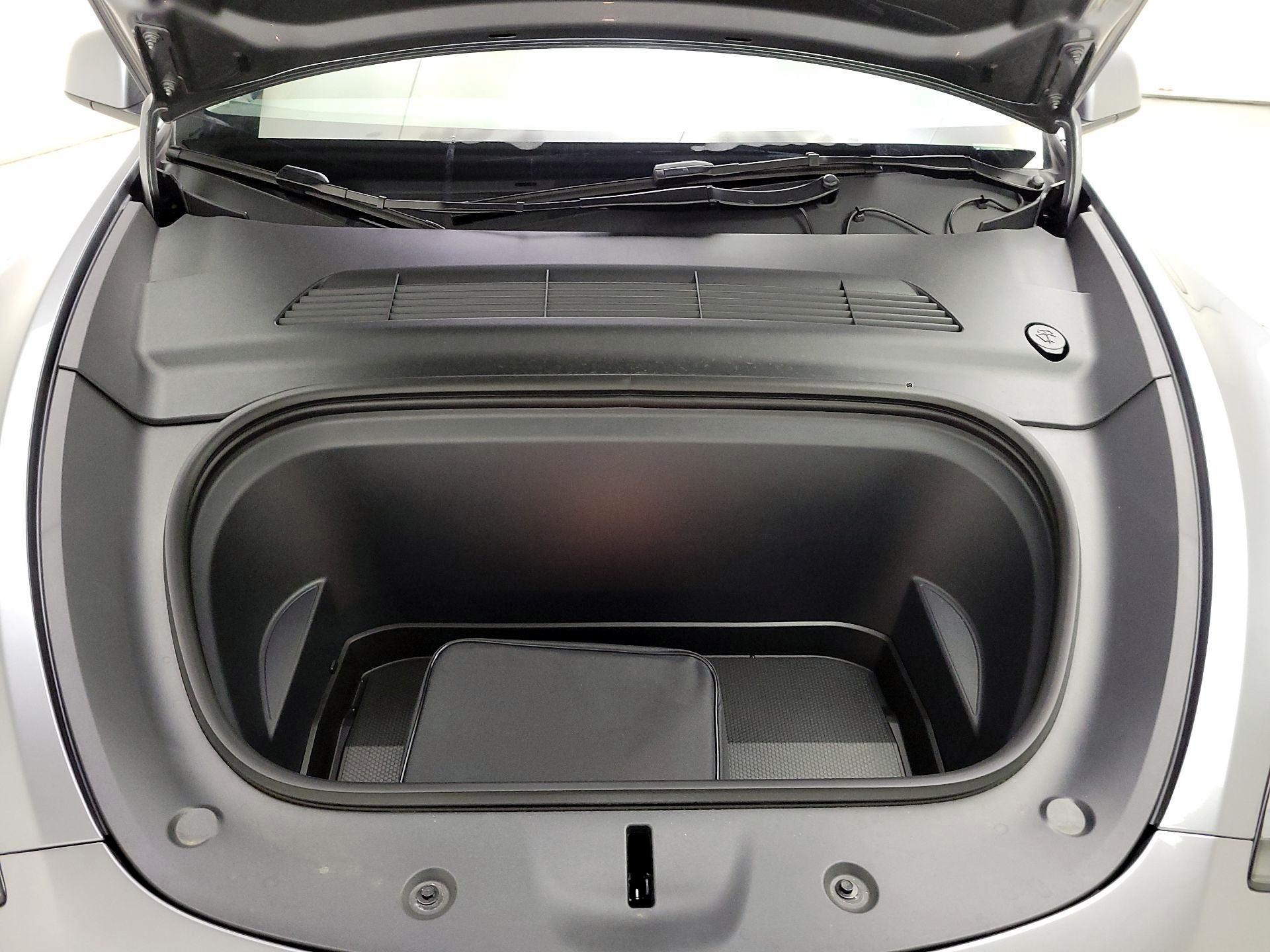 Thumbnail: 2025 Tesla Model Y - 20