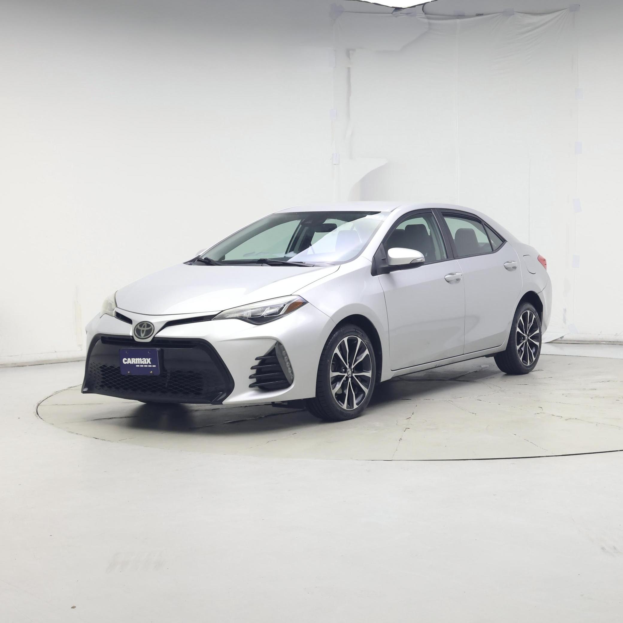 Thumbnail: 2017 Toyota Corolla - 4
