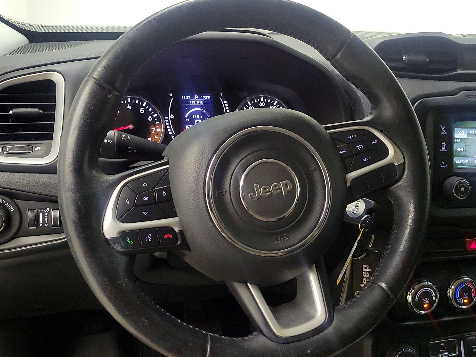 Thumbnail: 2015 Jeep Renegade - 10