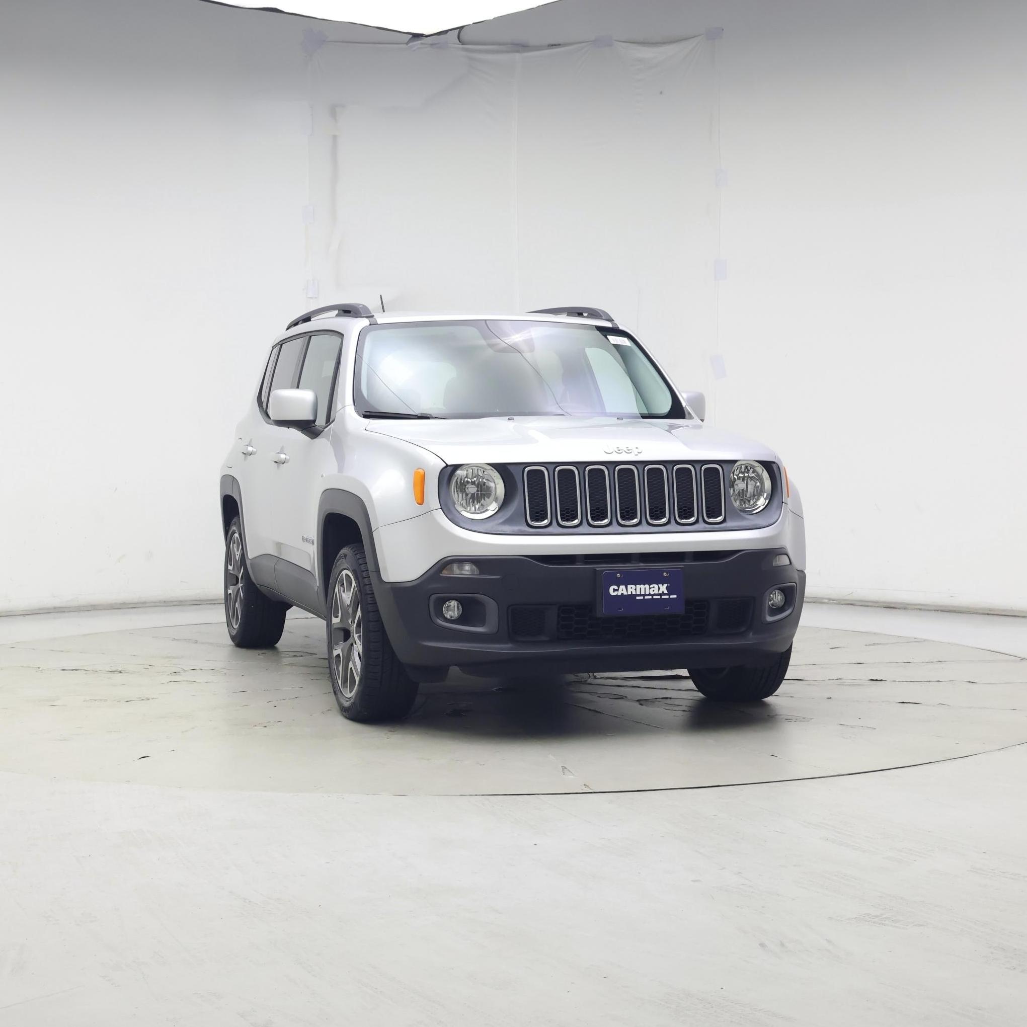 Thumbnail: 2015 Jeep Renegade - 5