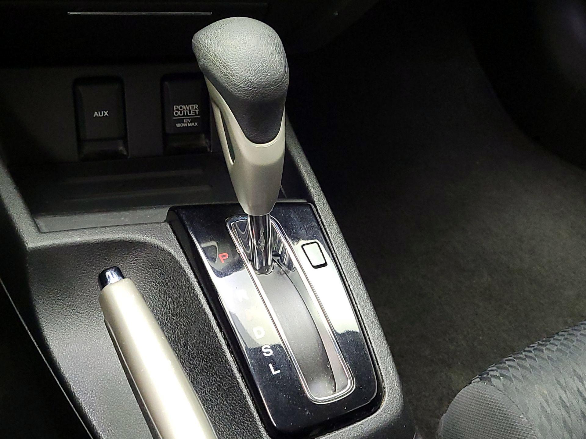 Thumbnail: 2015 Honda Civic - 17