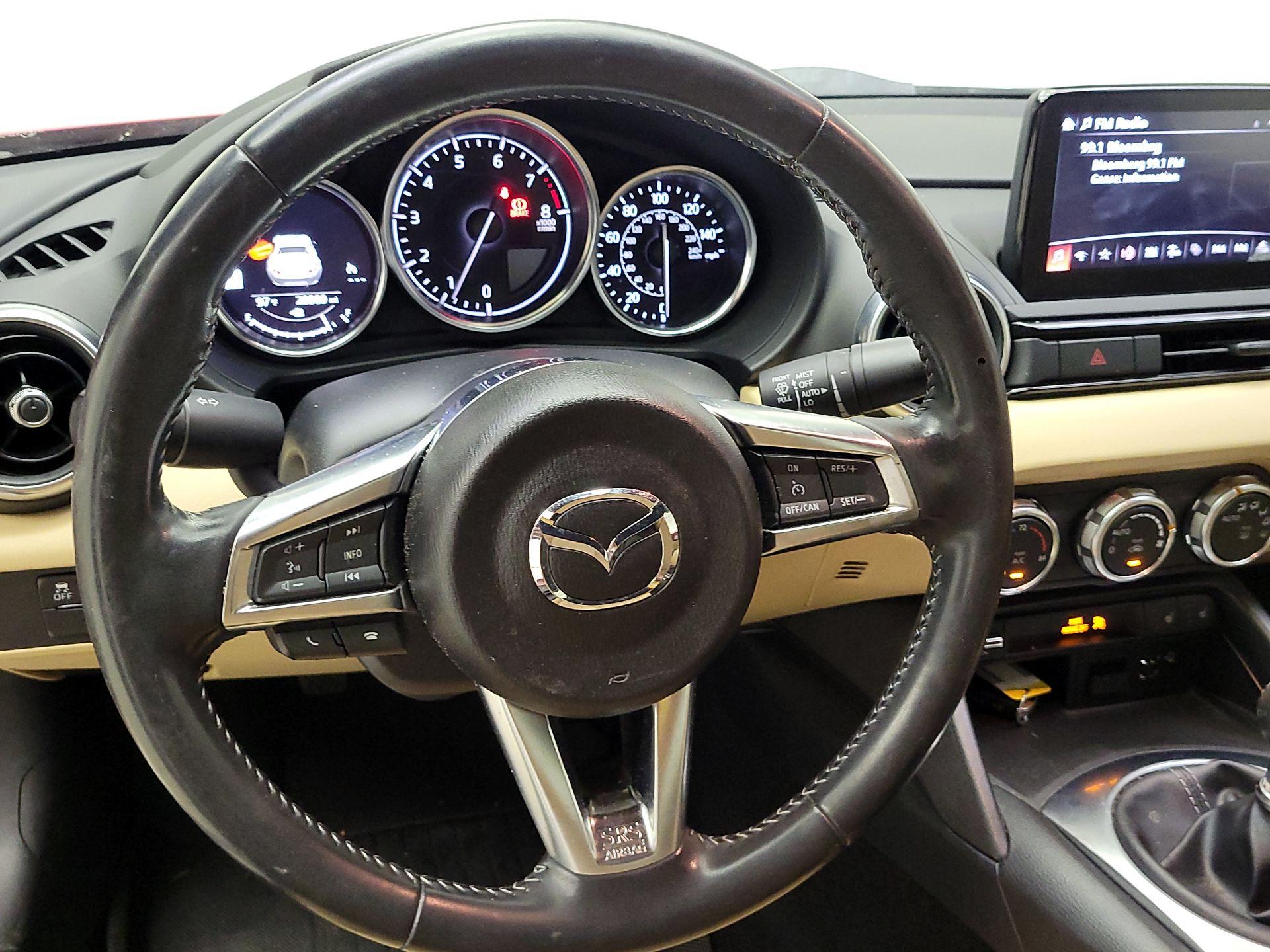Thumbnail: 2020 Mazda MX-5 Miata - 10