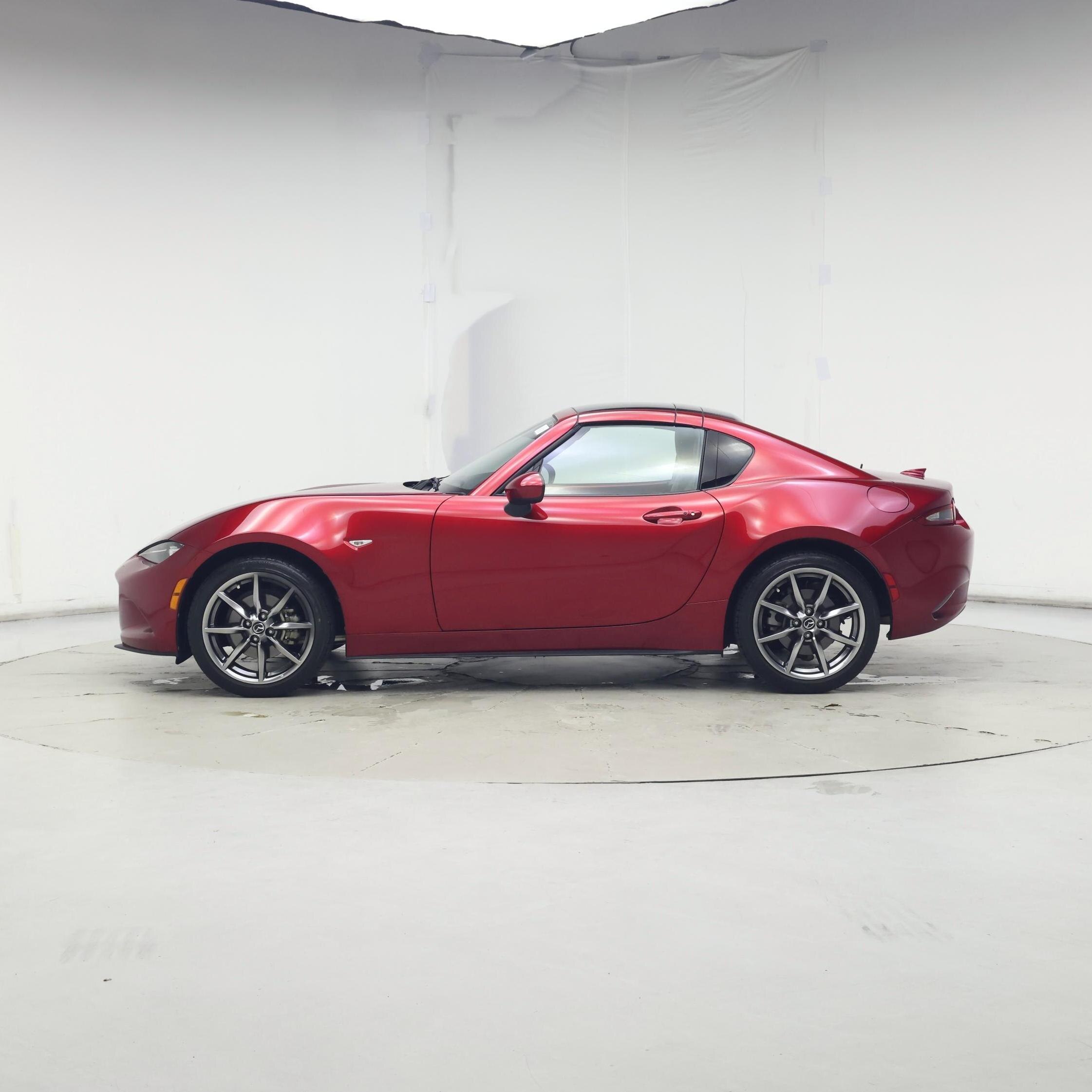 Thumbnail: 2020 Mazda MX-5 Miata - 3