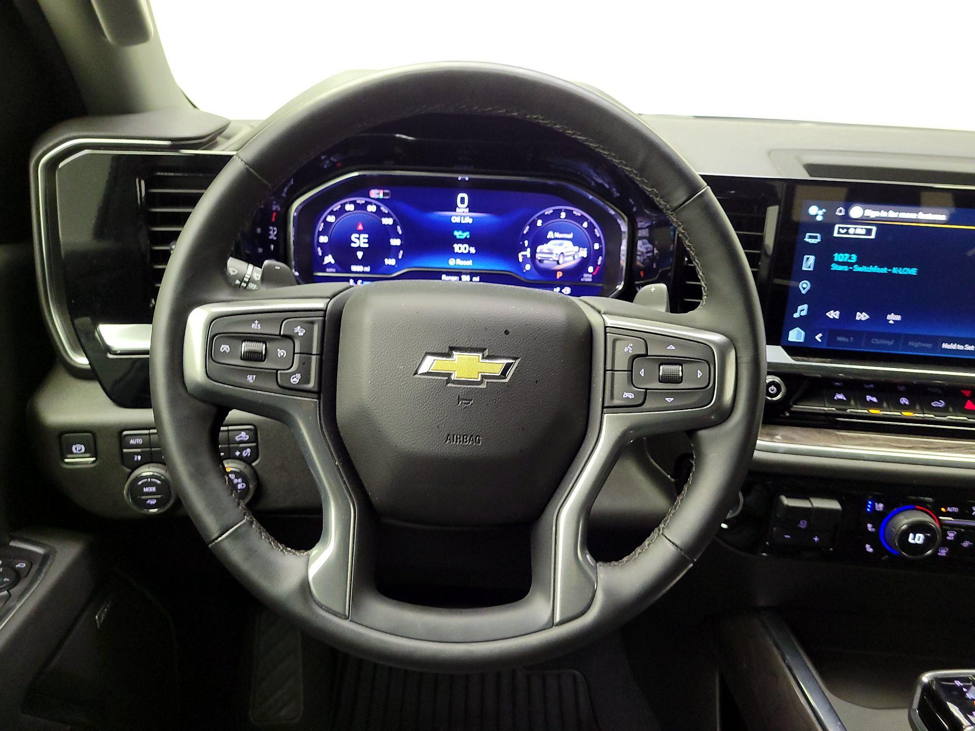 Thumbnail: 2025 Chevrolet Silverado 1500 - 10