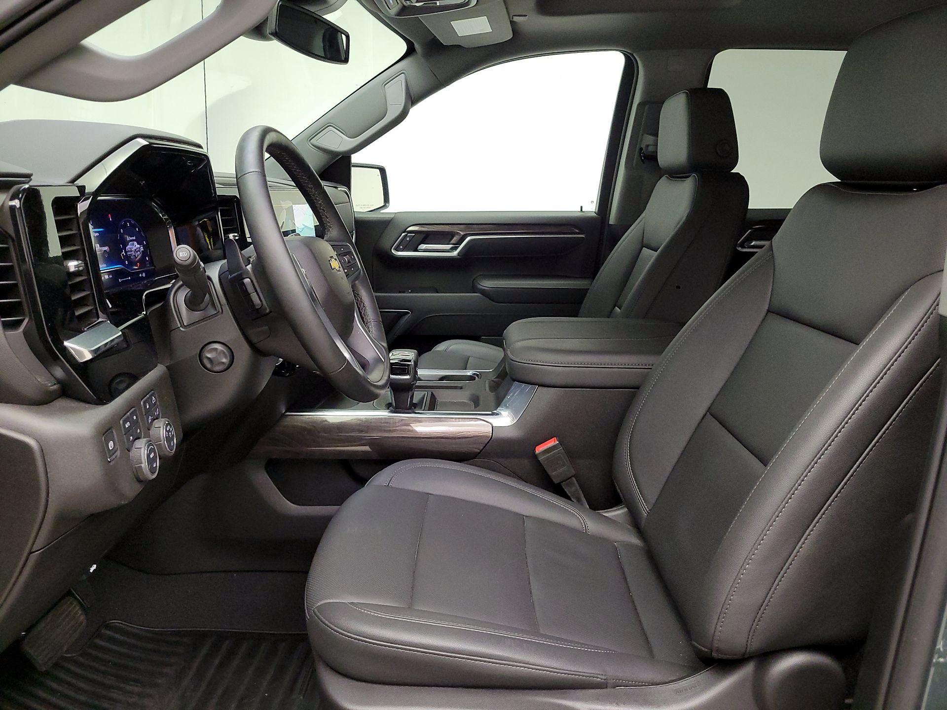 Thumbnail: 2025 Chevrolet Silverado 1500 - 11