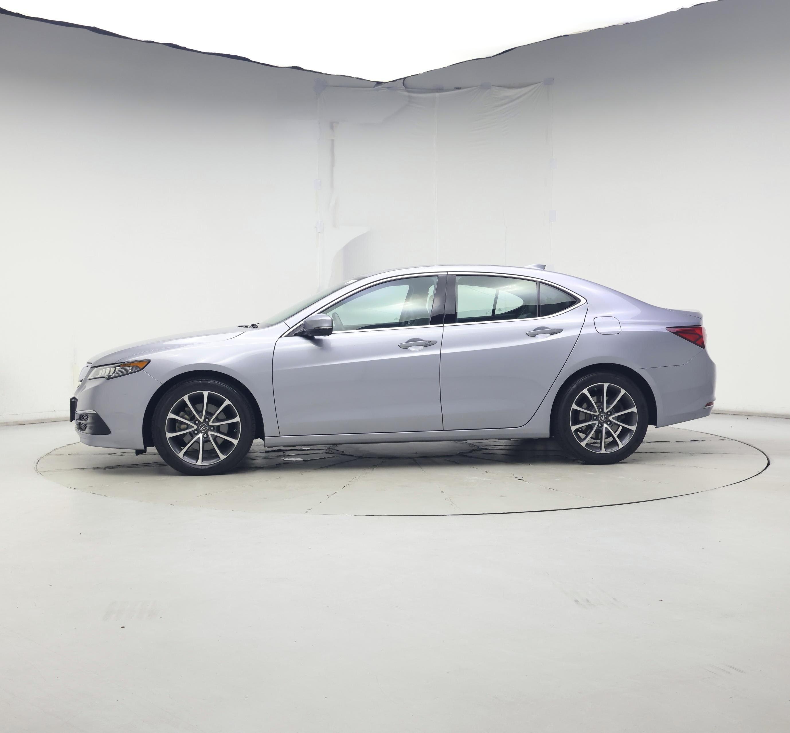 Thumbnail: 2015 Acura TLX - 3